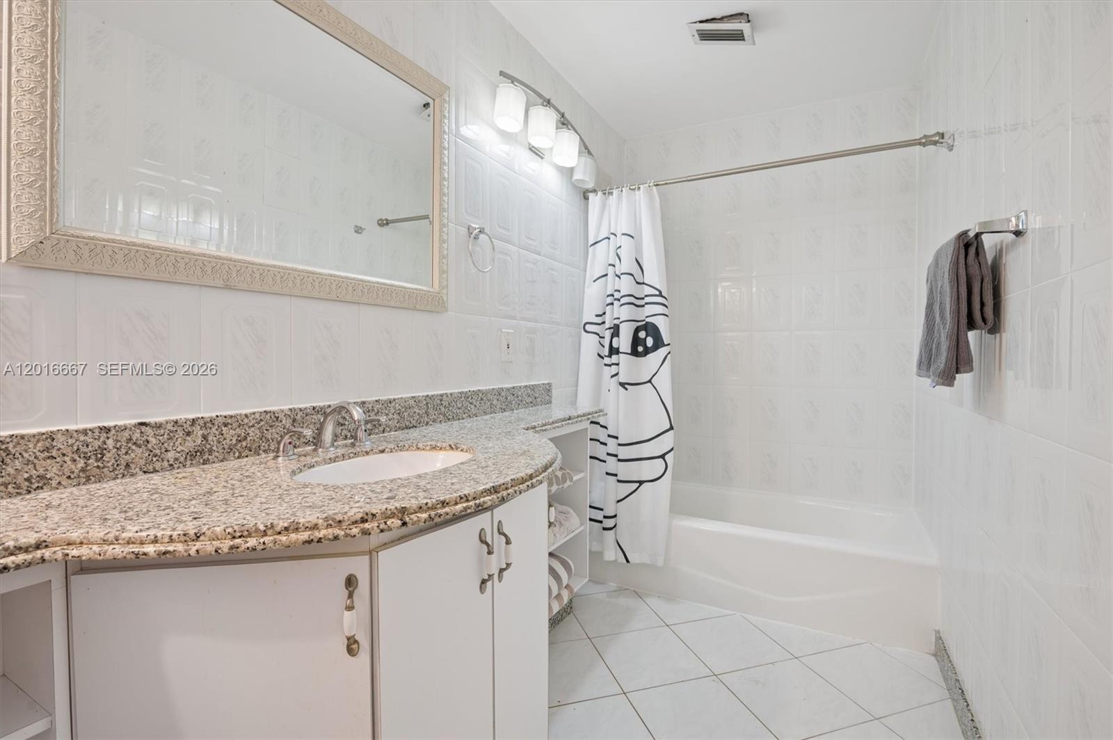 COUNTY SQUIRE ESTATES SEC - Residential