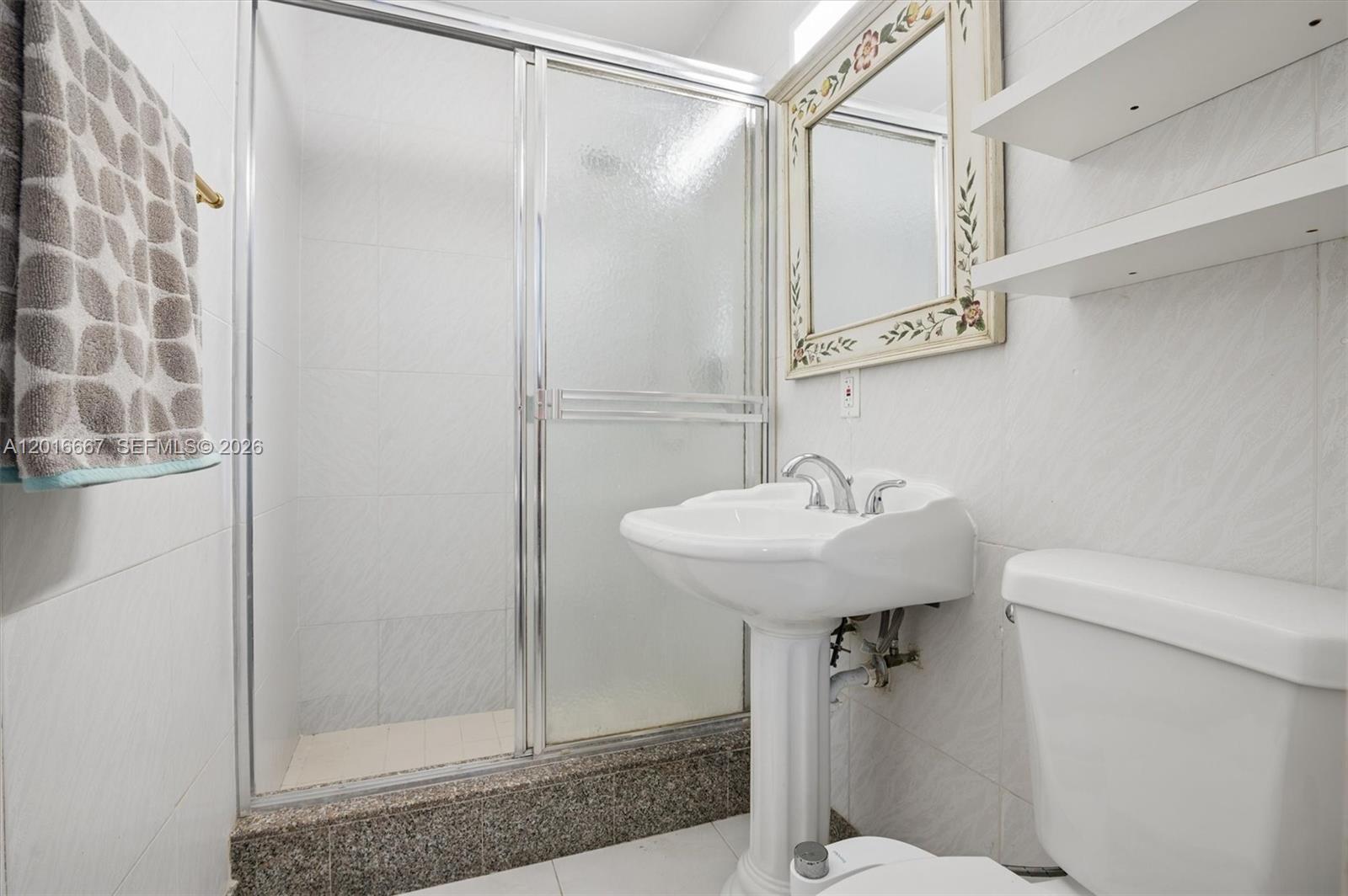 COUNTY SQUIRE ESTATES SEC - Residential