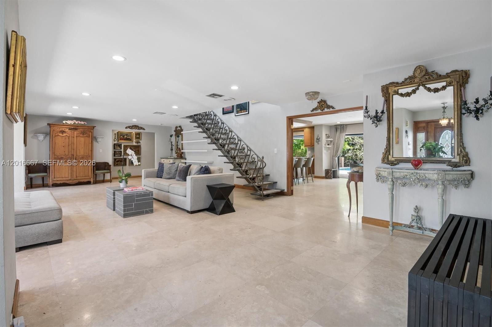COUNTY SQUIRE ESTATES SEC - Residential