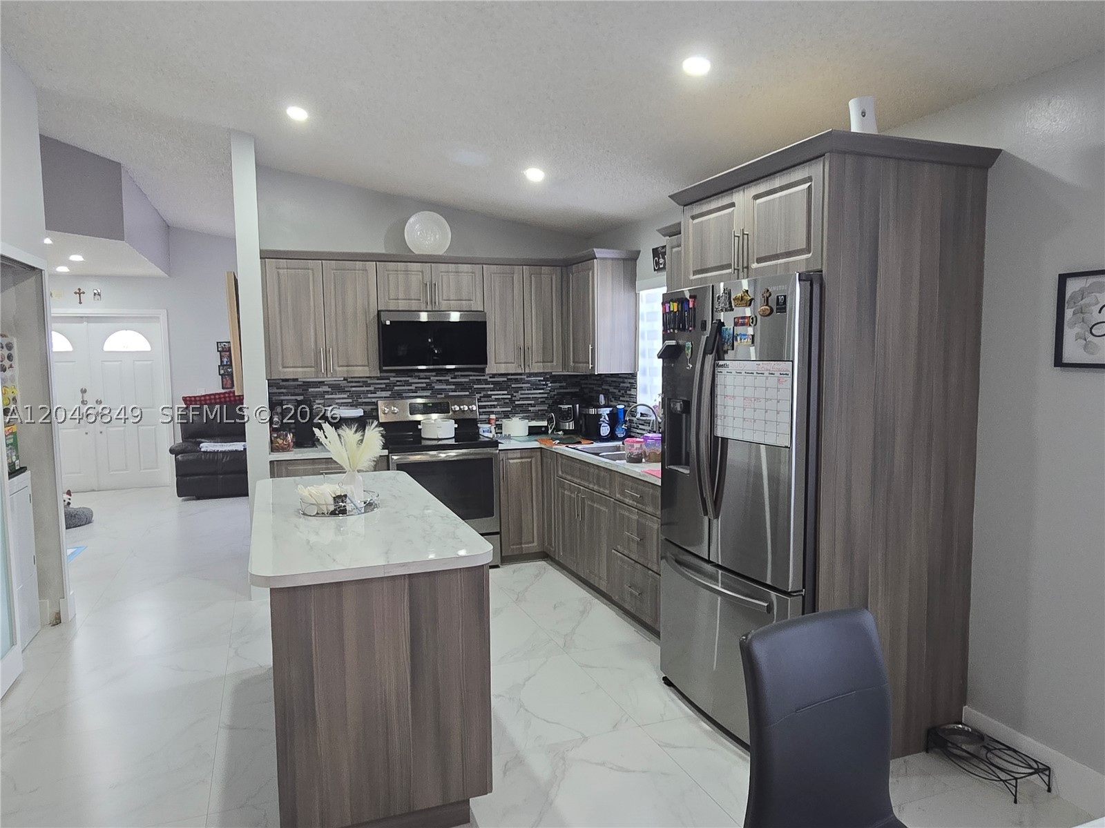 2ND ADDN TO ROBLES GARDEN - Residential