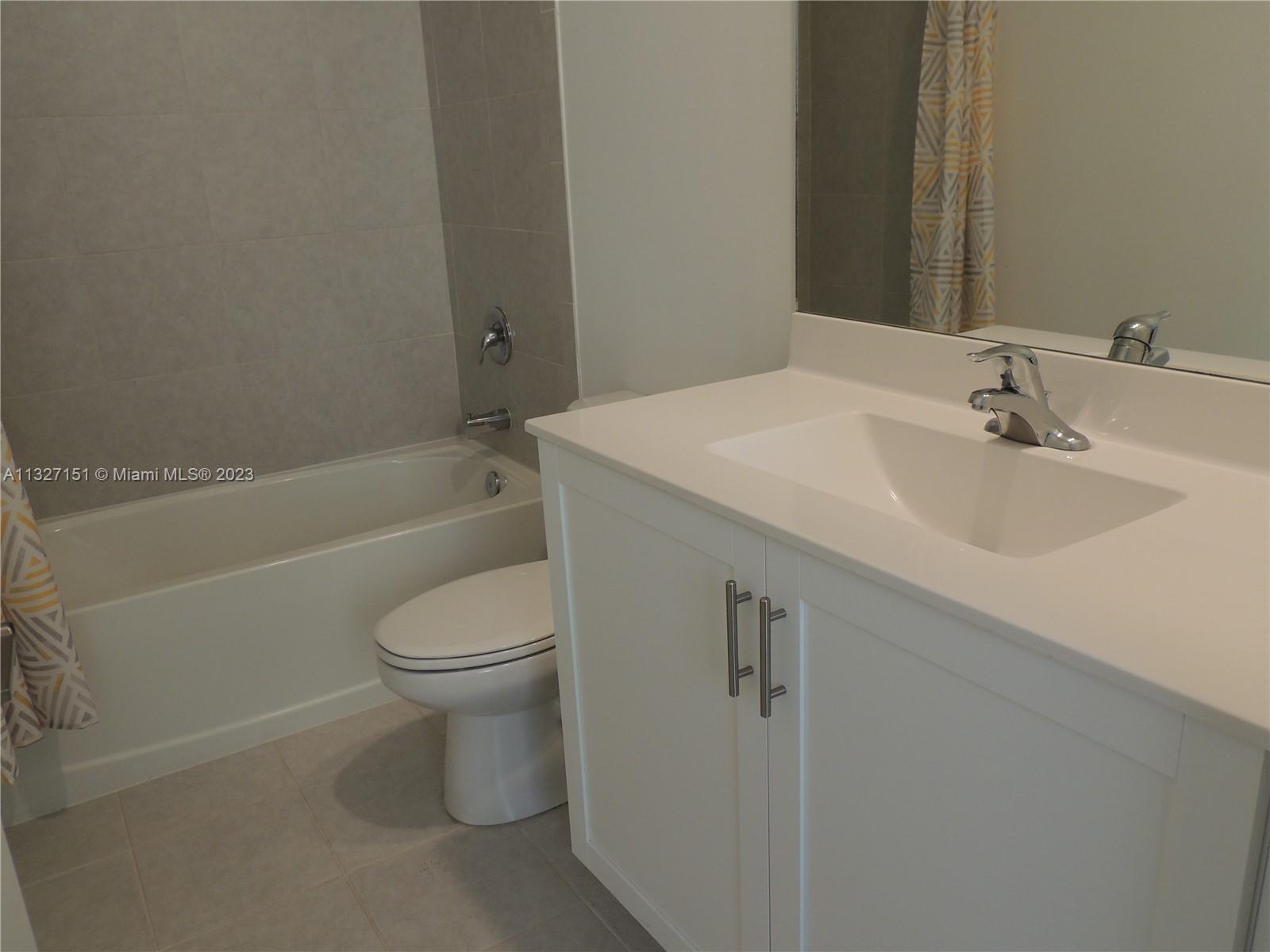 VIA VENTURA NEIGHBORHOOD - Residential Lease