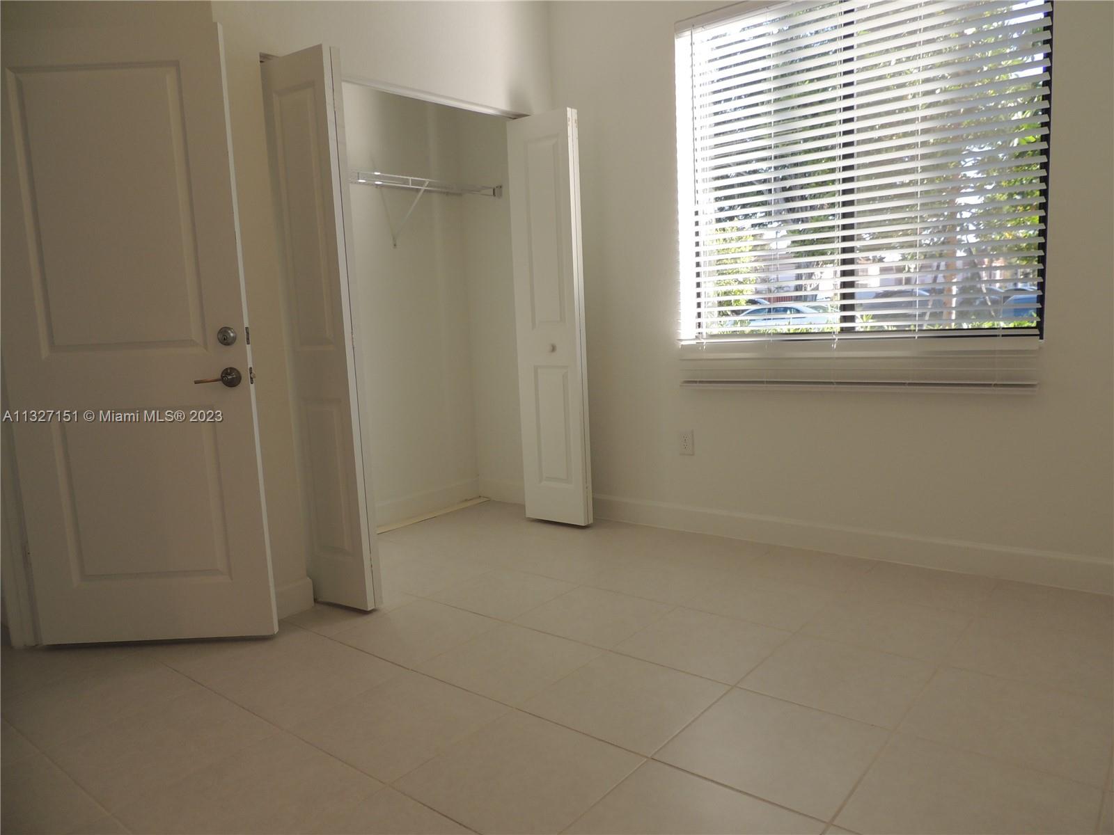 VIA VENTURA NEIGHBORHOOD - Residential Lease