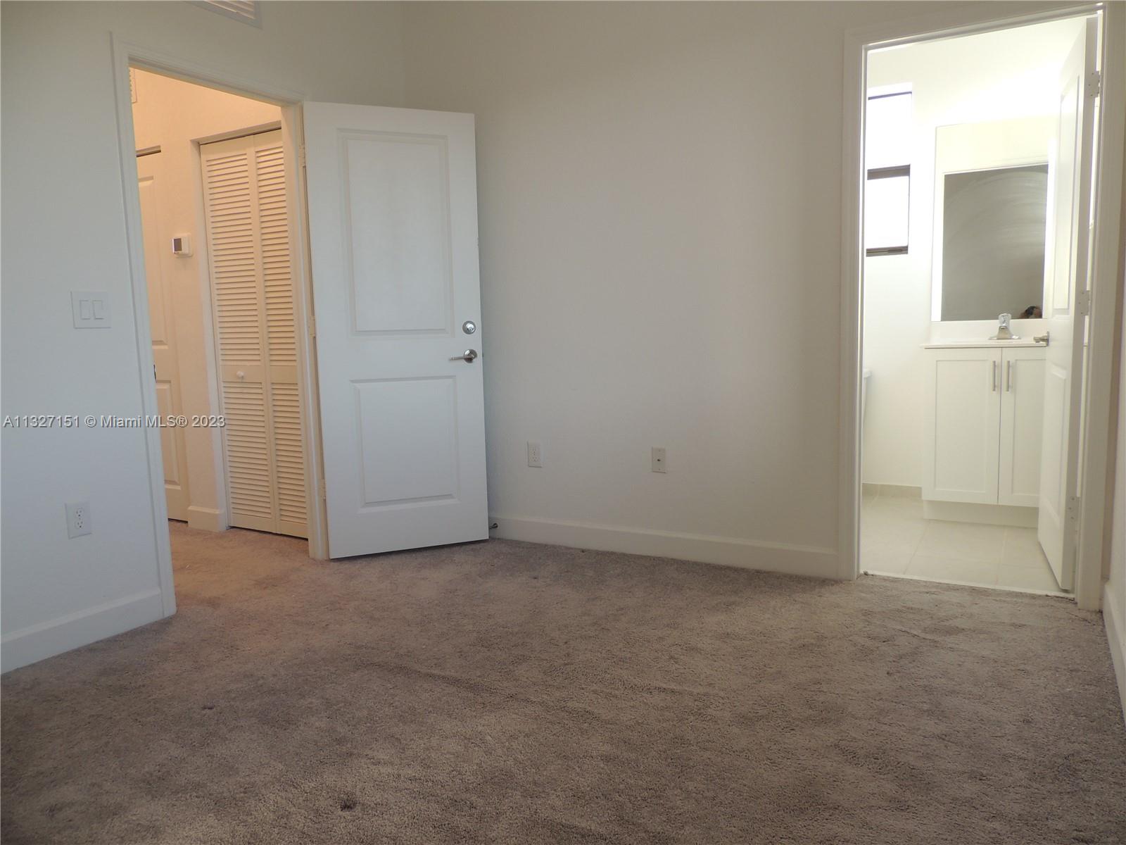 VIA VENTURA NEIGHBORHOOD - Residential Lease