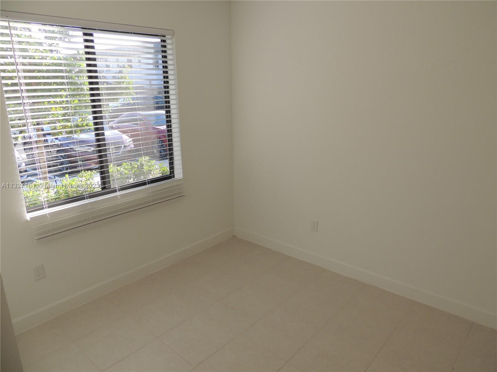 VIA VENTURA NEIGHBORHOOD - Residential Lease