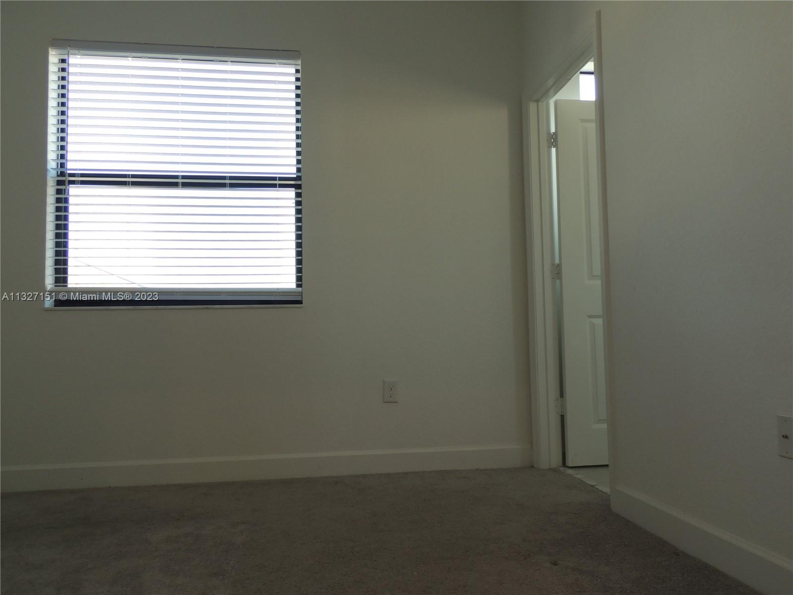 VIA VENTURA NEIGHBORHOOD - Residential Lease
