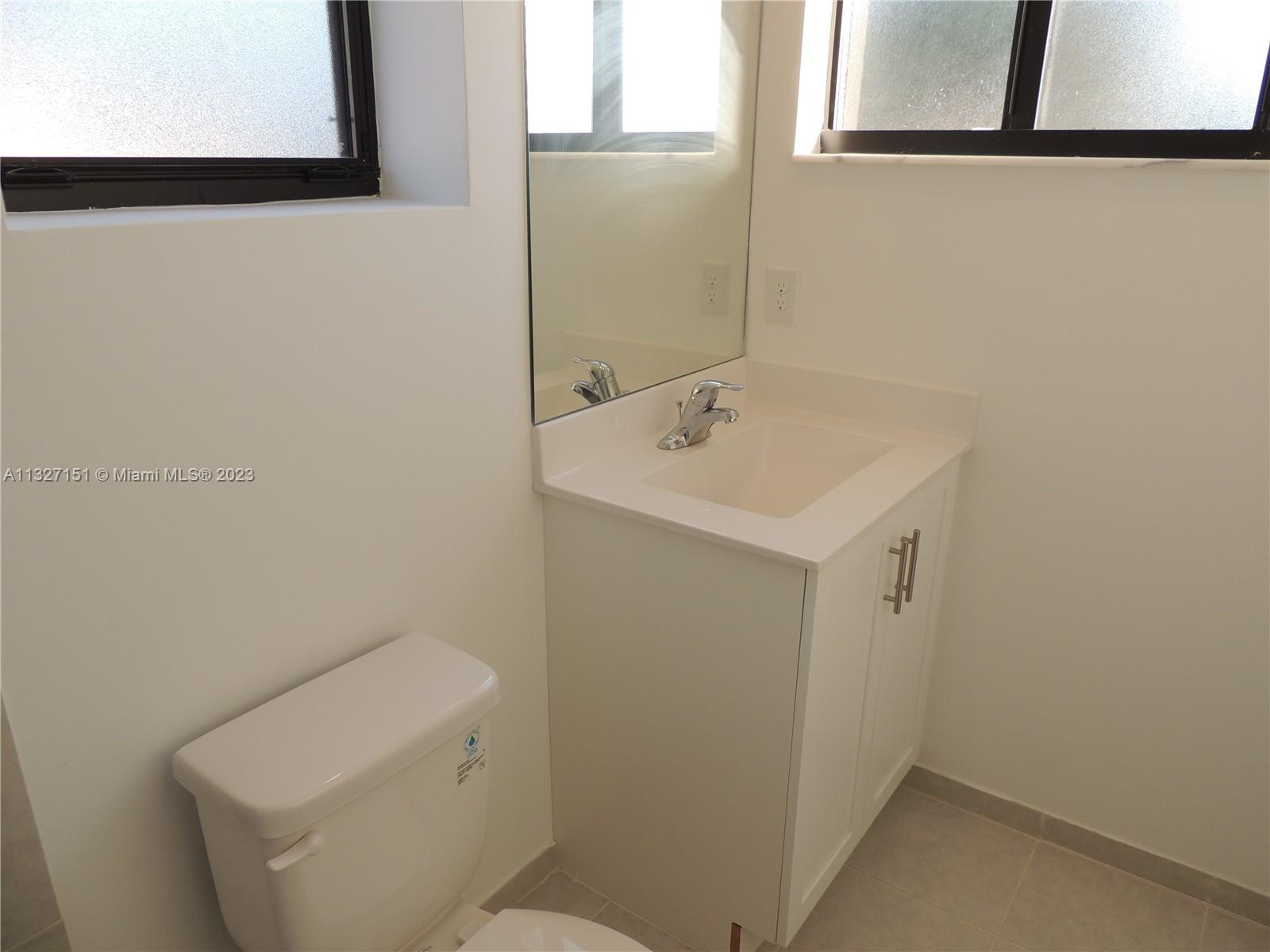 VIA VENTURA NEIGHBORHOOD - Residential Lease