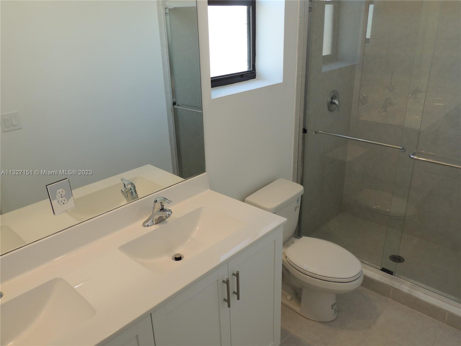 VIA VENTURA NEIGHBORHOOD - Residential Lease