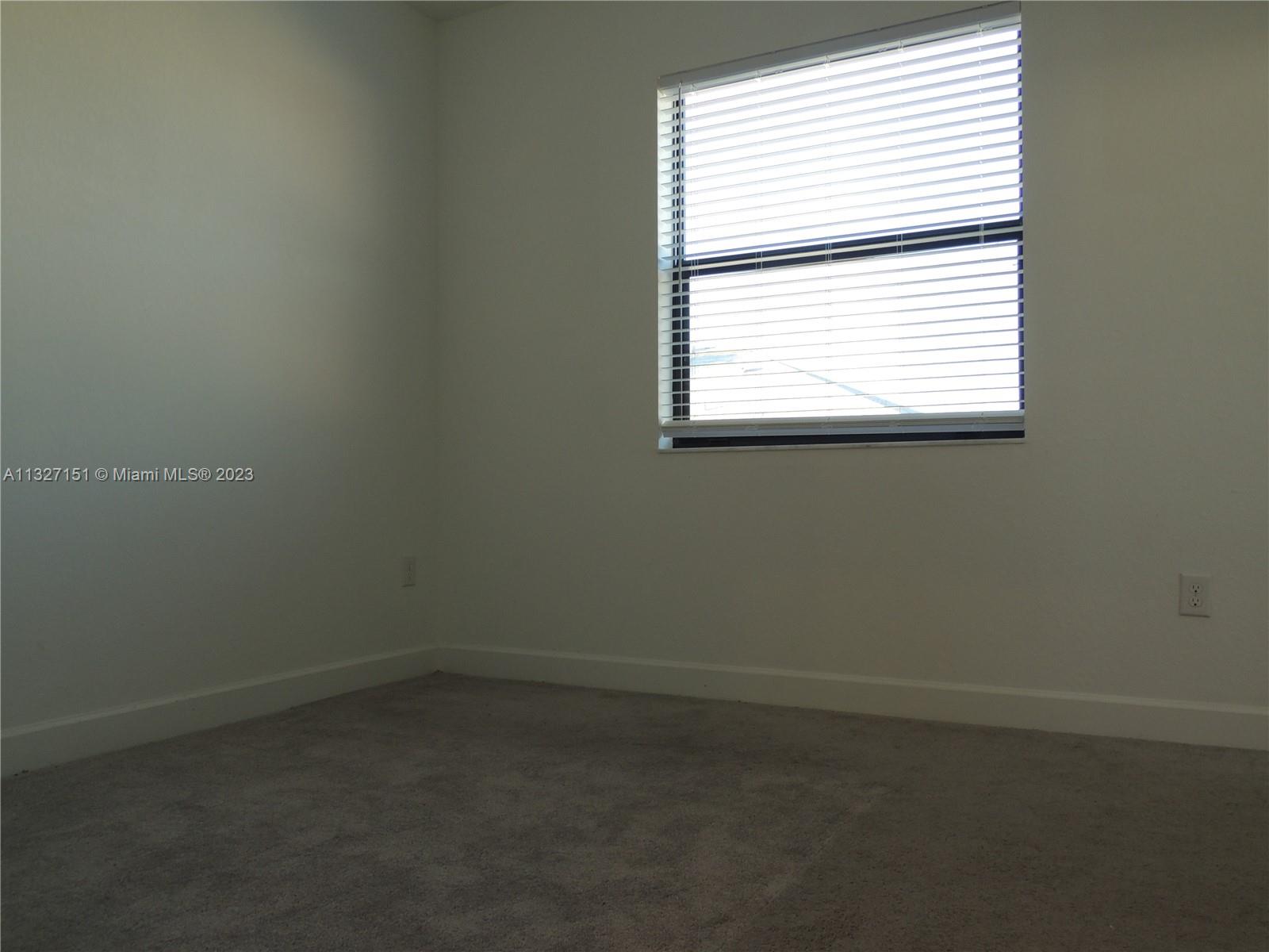 VIA VENTURA NEIGHBORHOOD - Residential Lease
