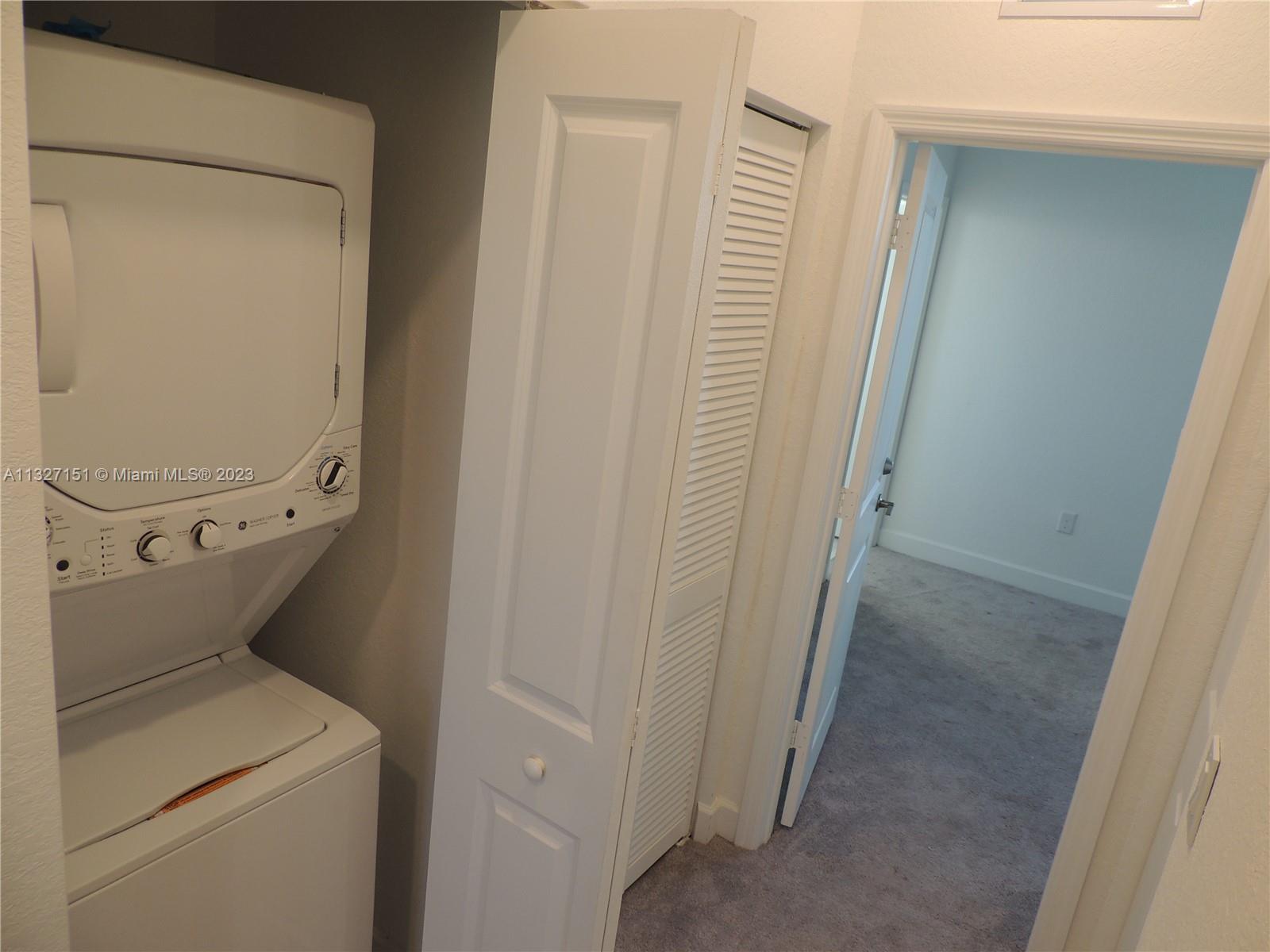 VIA VENTURA NEIGHBORHOOD - Residential Lease