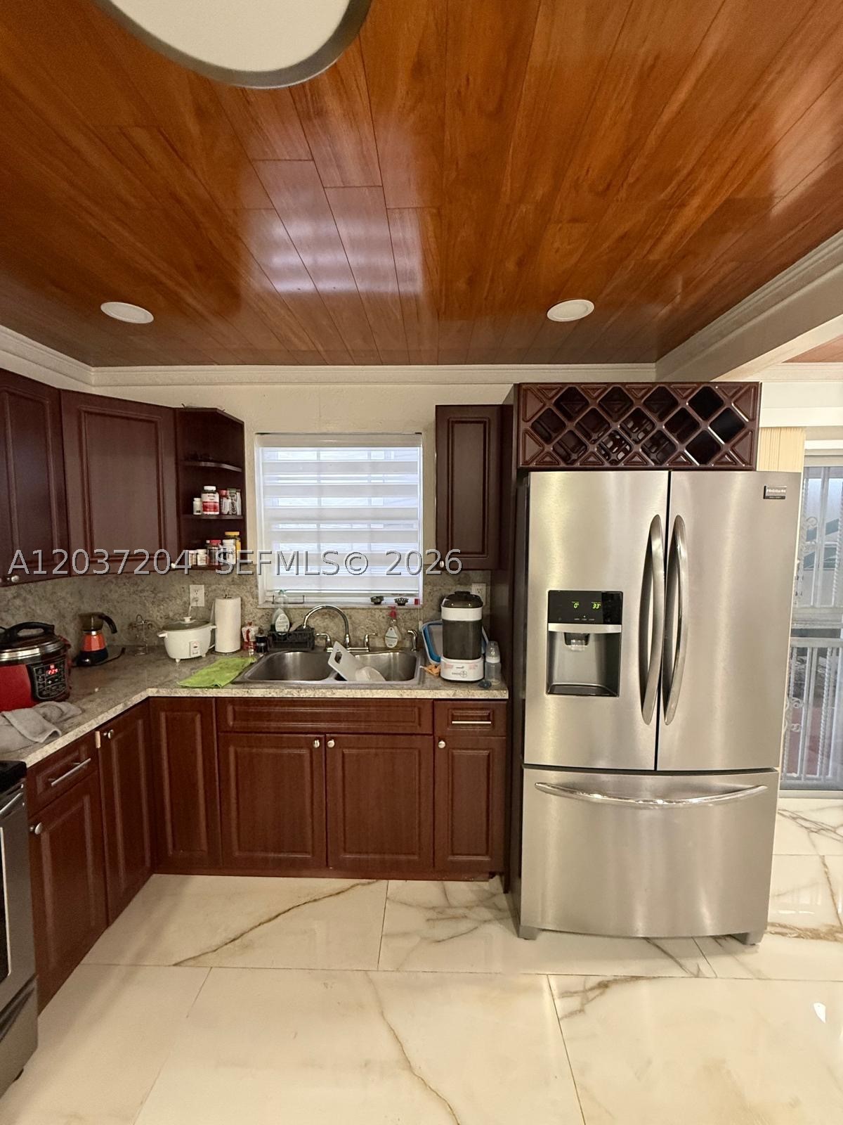 GREENWOOD VILLAS - Residential