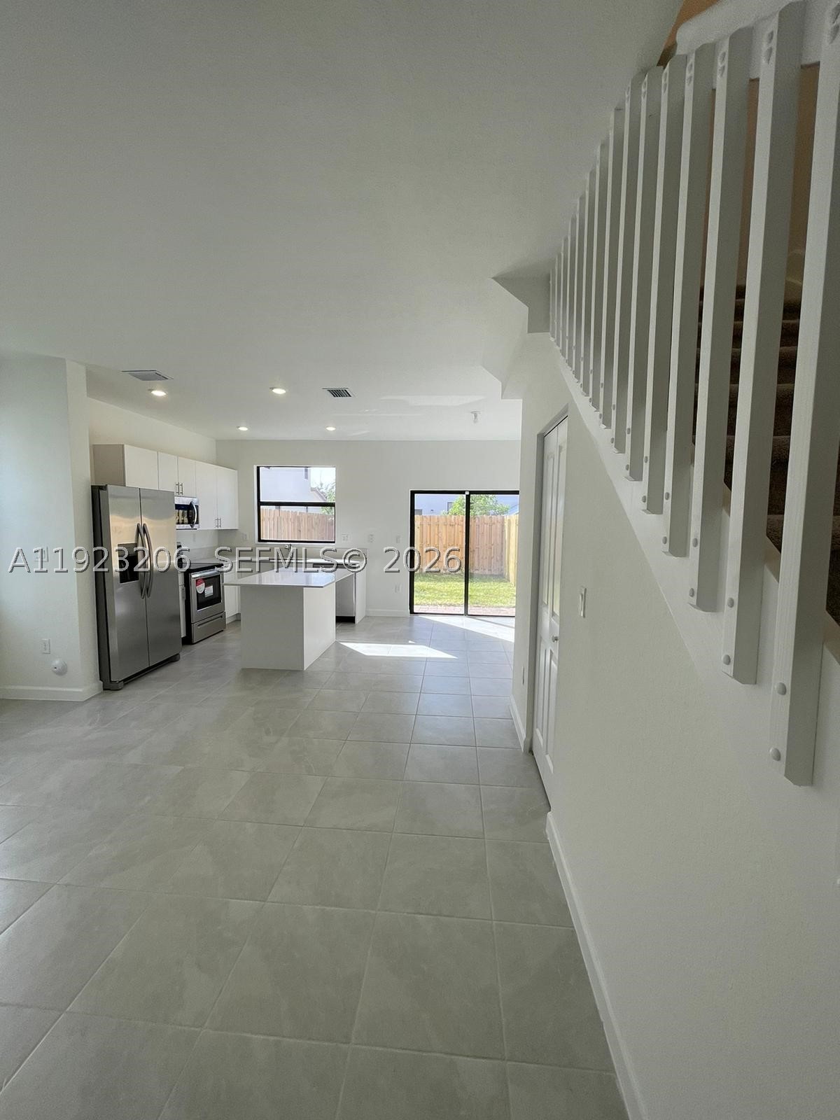 SILVER PALM RESIDENTIAL H - Residential