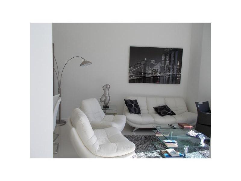 ICON BRICKELL - Residential Lease