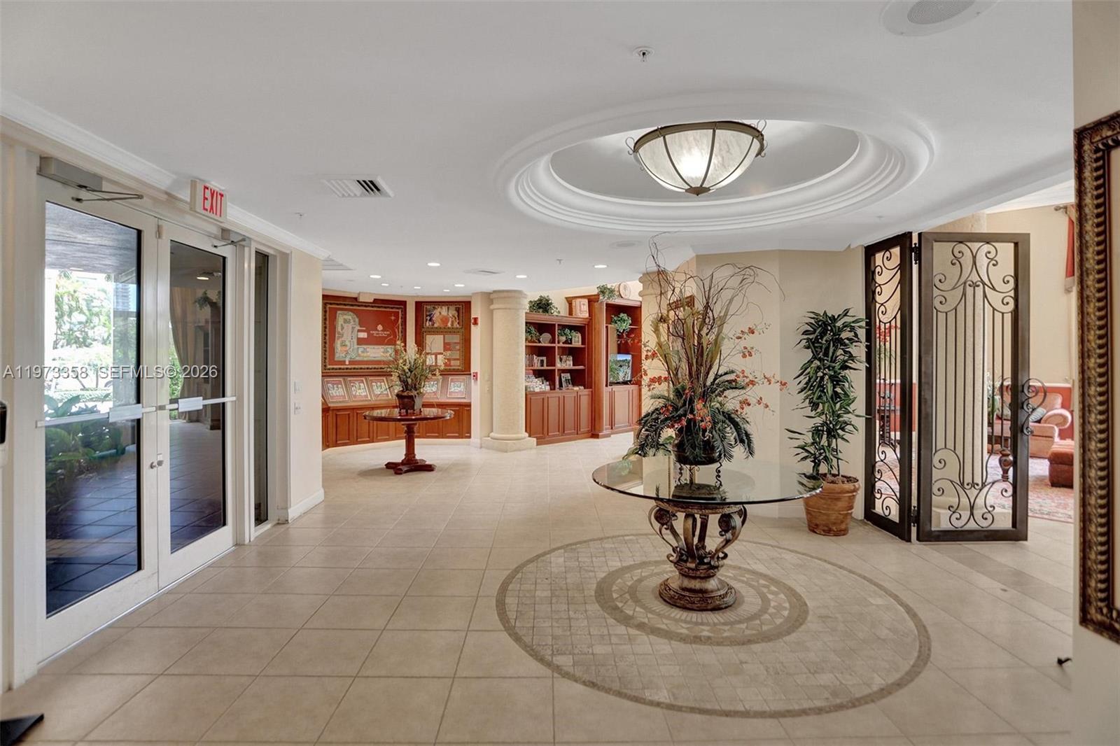 PORTO BELLAGIO CONDO - Residential