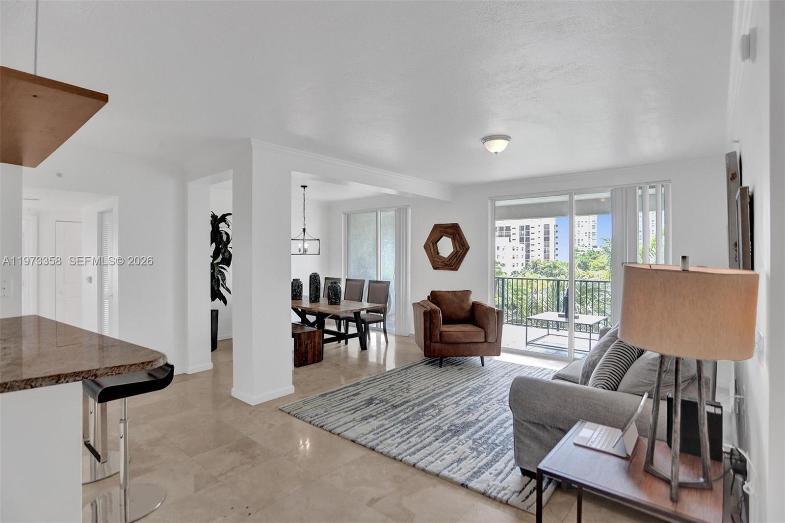 PORTO BELLAGIO CONDO - Residential