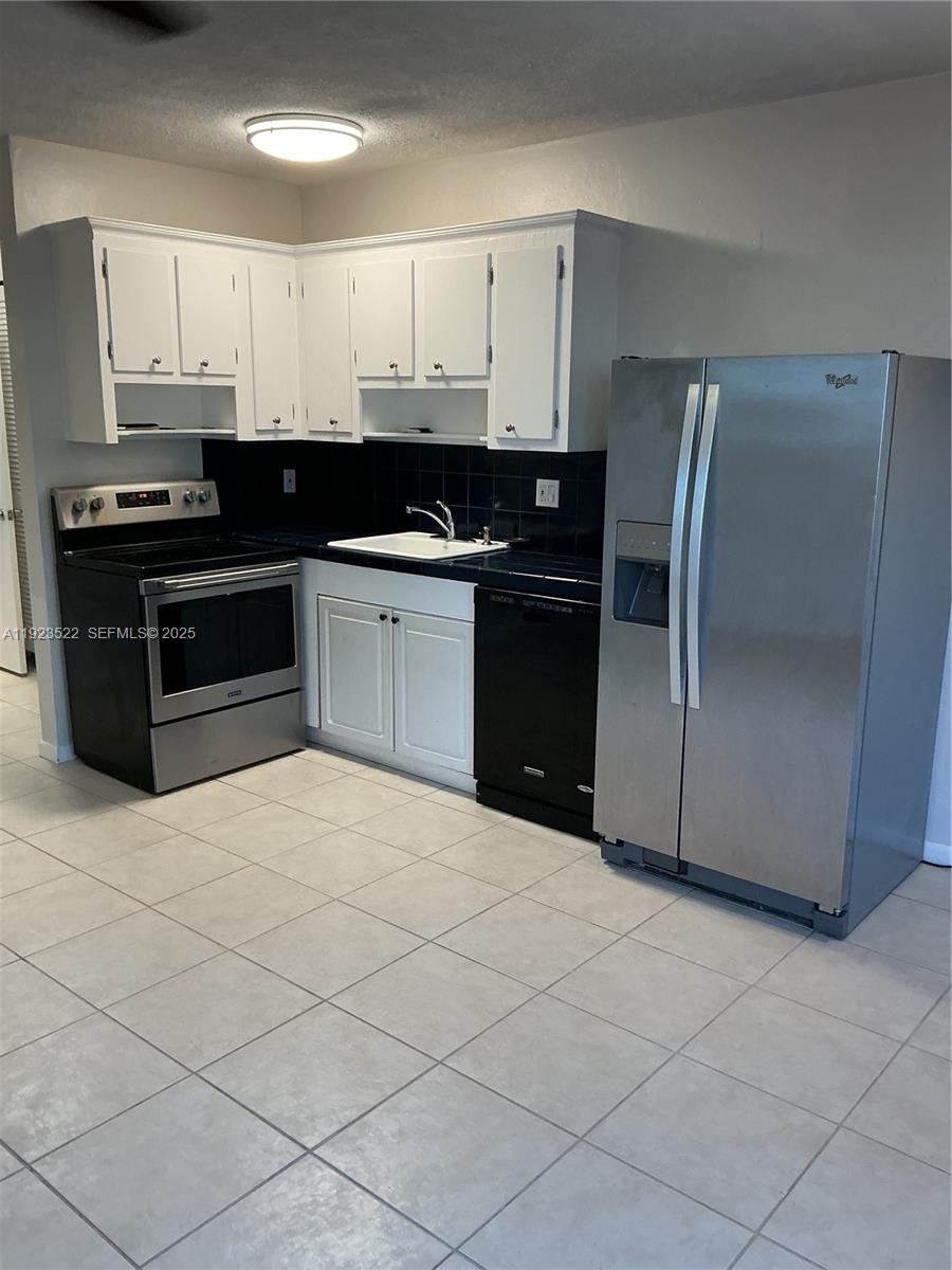 SUTTON PLACE CONDO - Residential