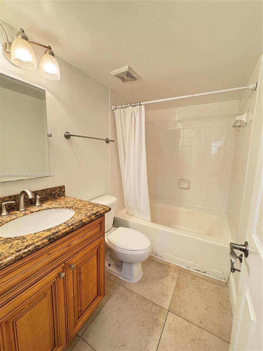 ST ANDREWS CONDO - Residential Lease