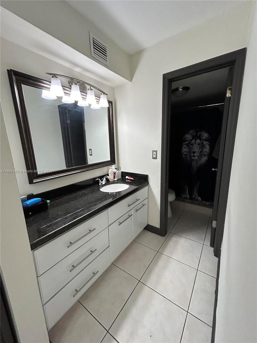VILLA BAY VISTA CONDO - Residential Lease