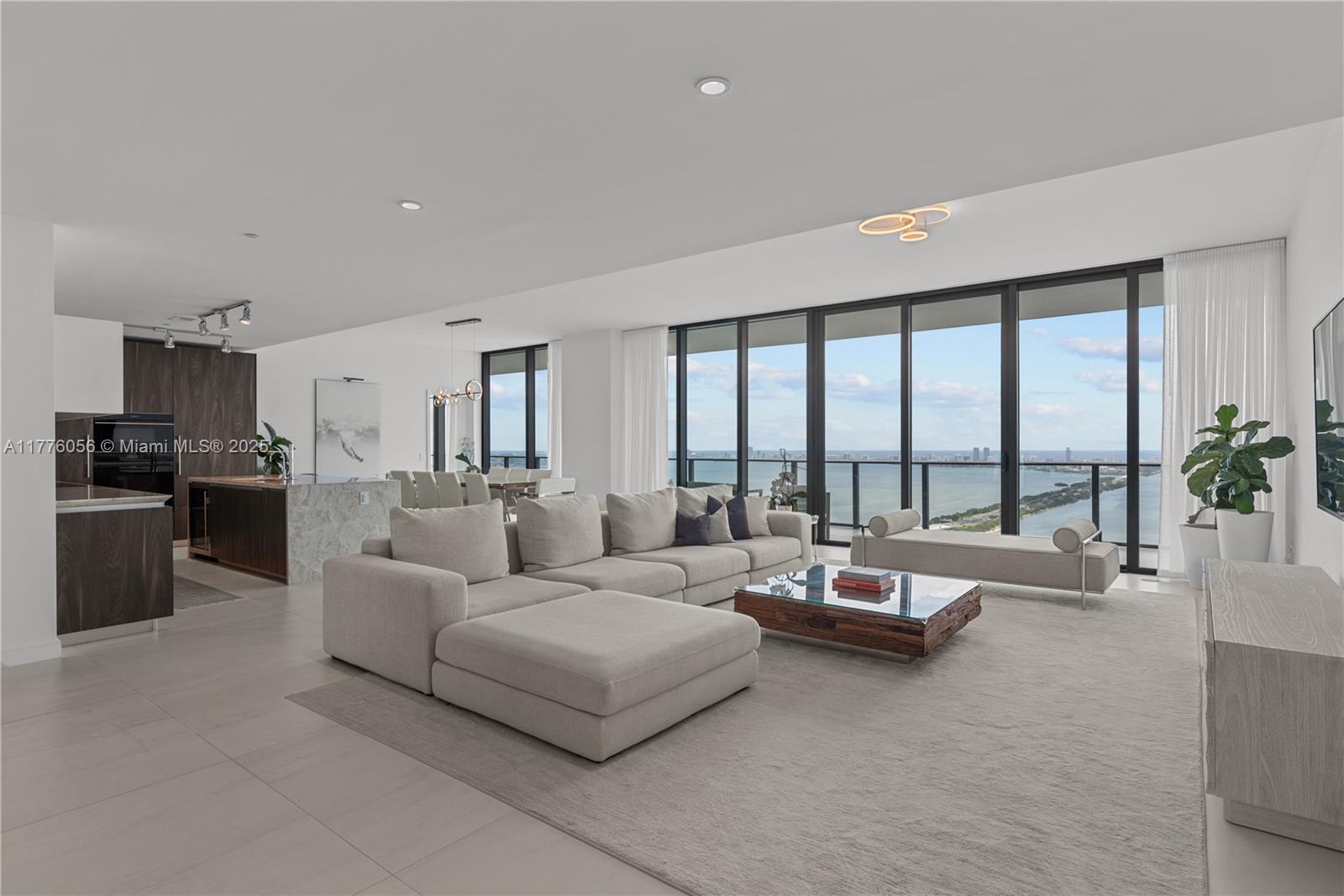 ONE PARAISO CONDO - Residential