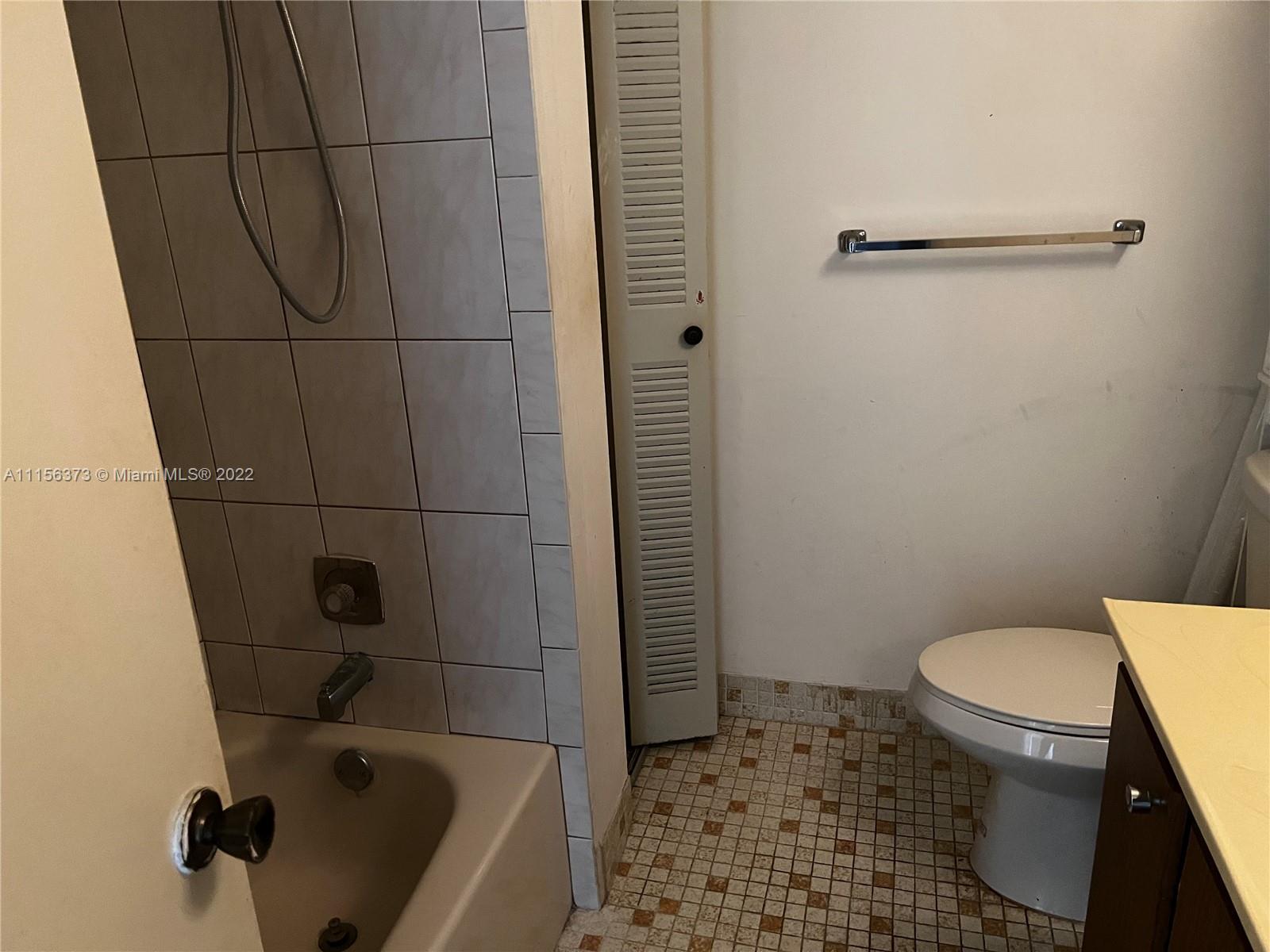 GARDENS OF KENDALL CONDO - Residential