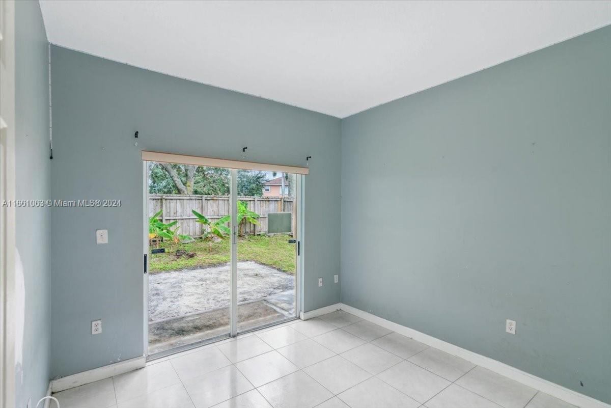 MEGHANS PLACE - Residential