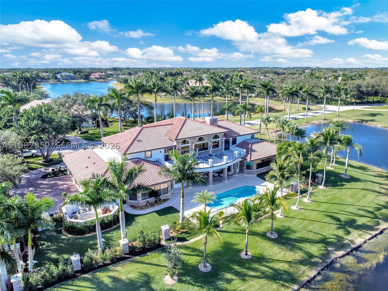WINDMILL RANCH ESTATES - Residential