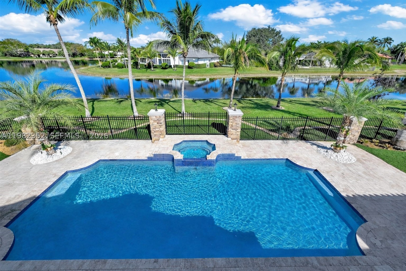 WINDMILL RANCH ESTATES - Residential
