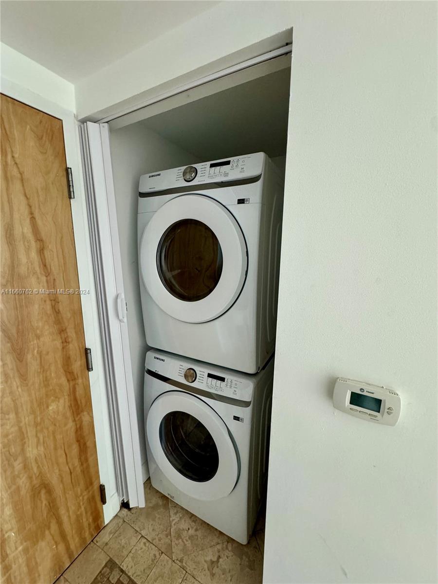 WIND CONDO - Residential Lease