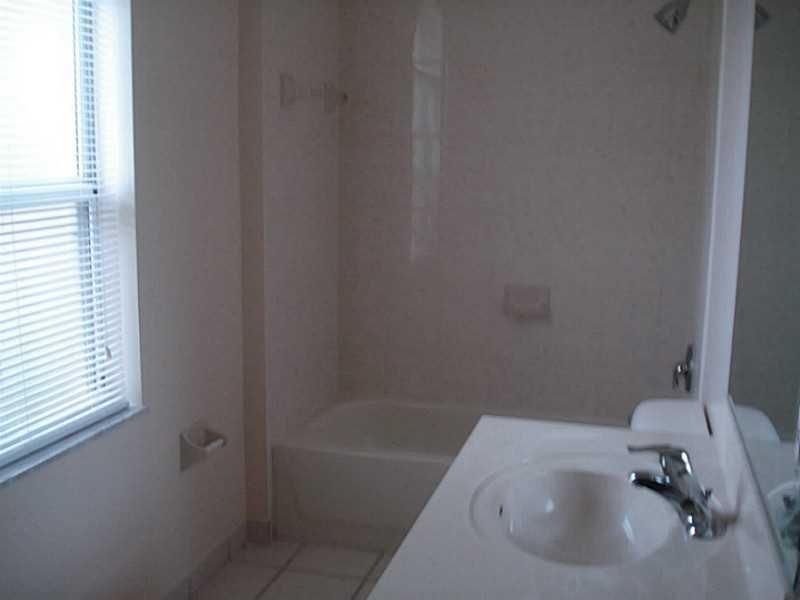 PORTOFINO PALMS - Residential Lease