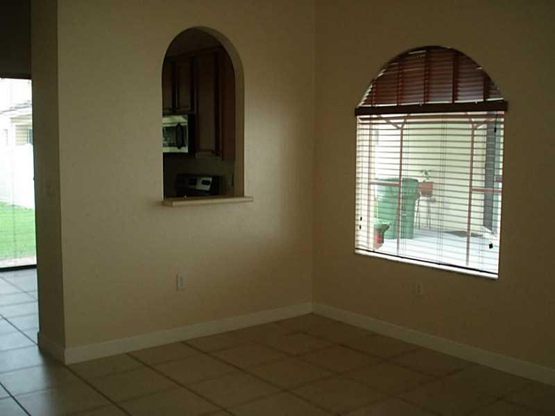 PORTOFINO PALMS - Residential Lease