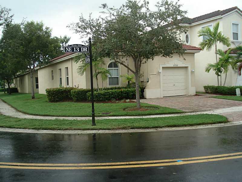 PORTOFINO PALMS - Residential Lease