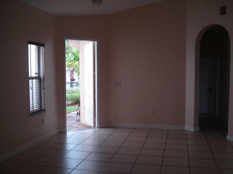 PORTOFINO PALMS - Residential Lease
