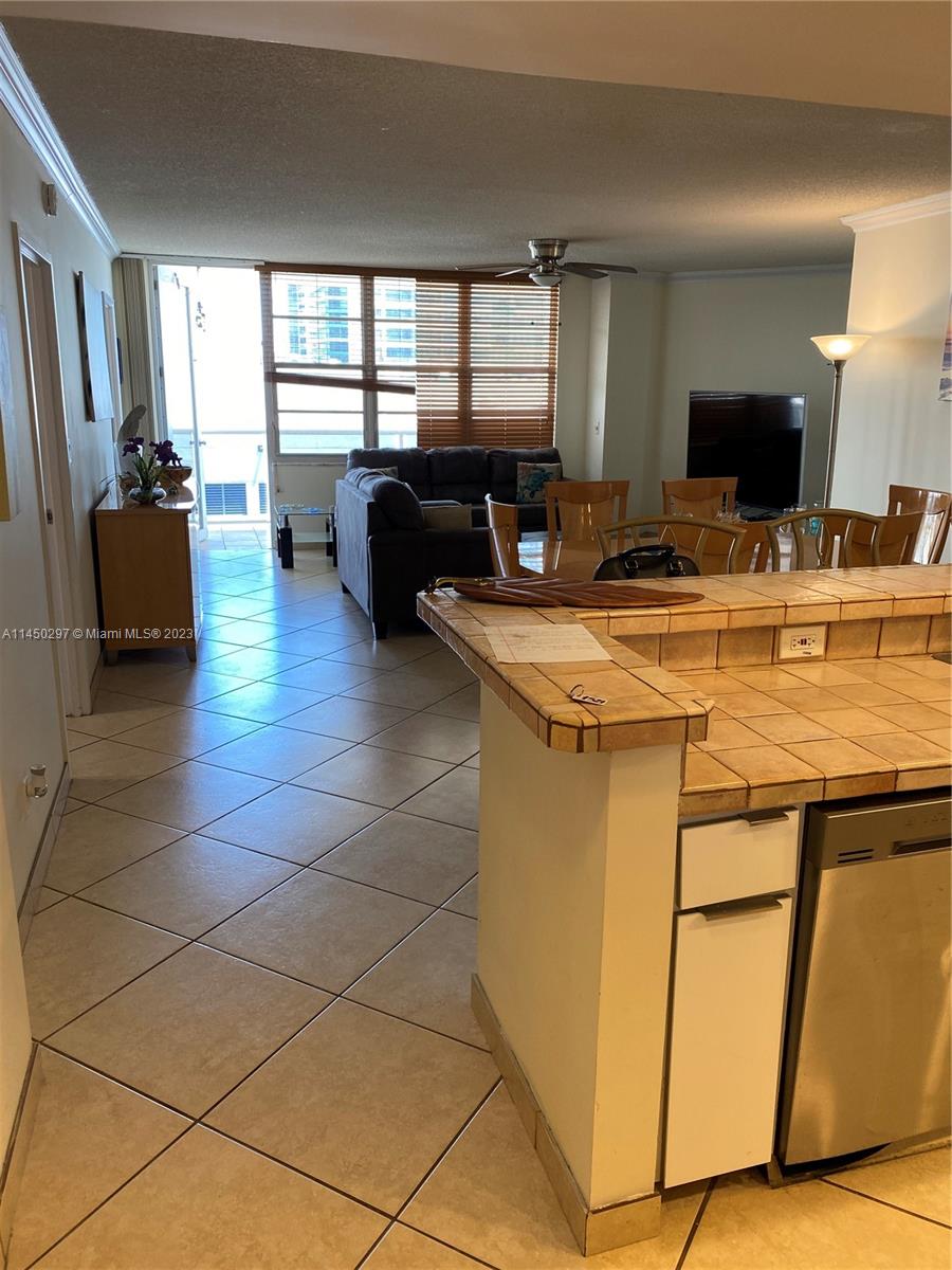 SEA AIR TOWERS CONDO - Residential