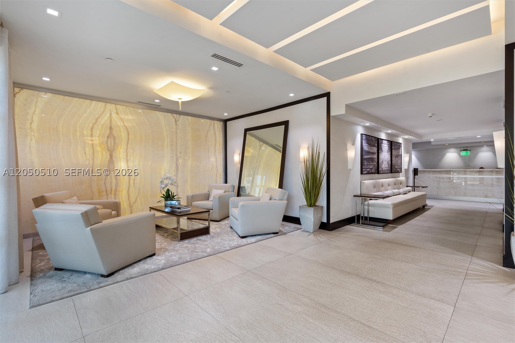 HARBOURAGE PLACE CONDO - Residential