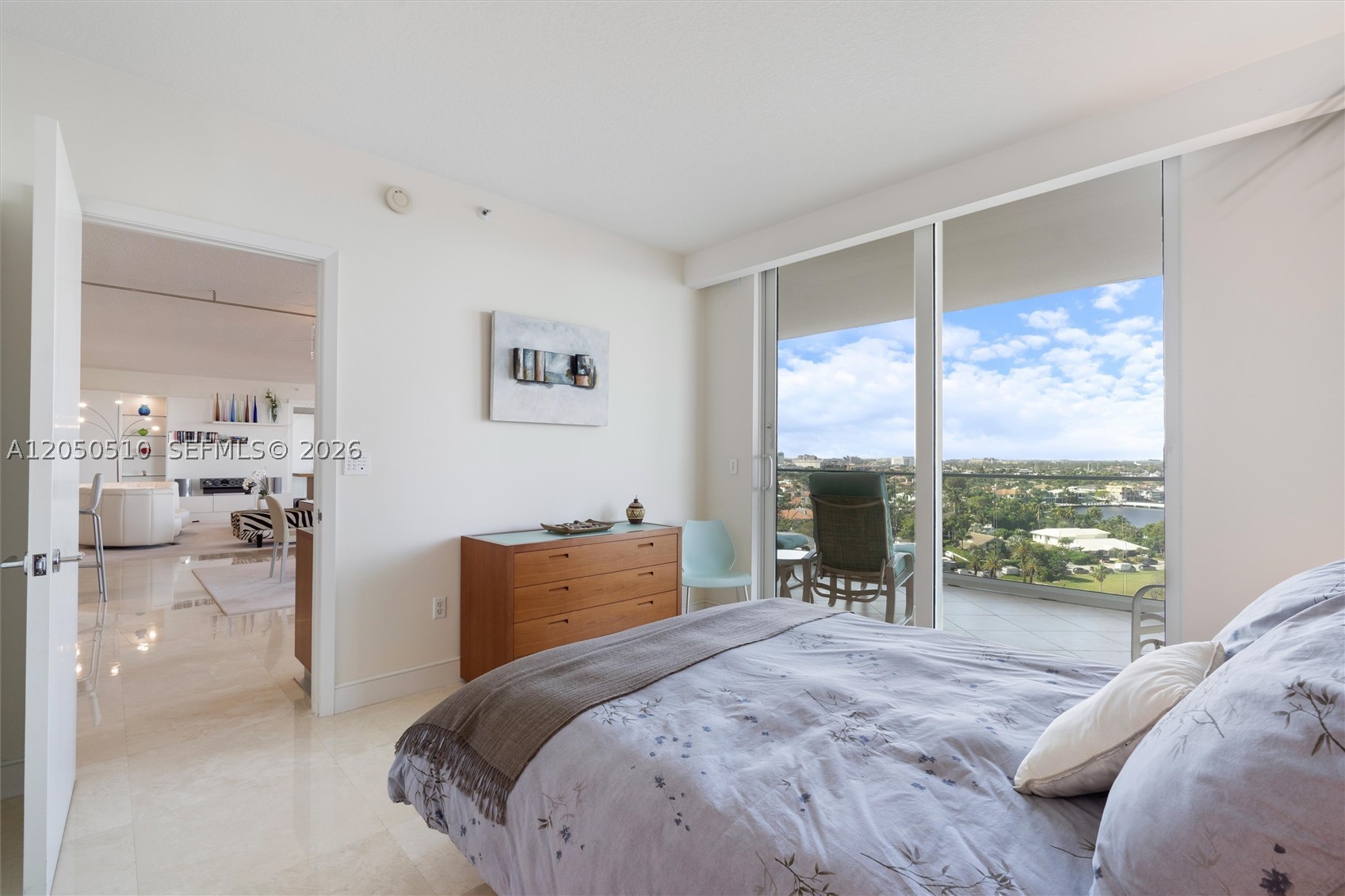HARBOURAGE PLACE CONDO - Residential