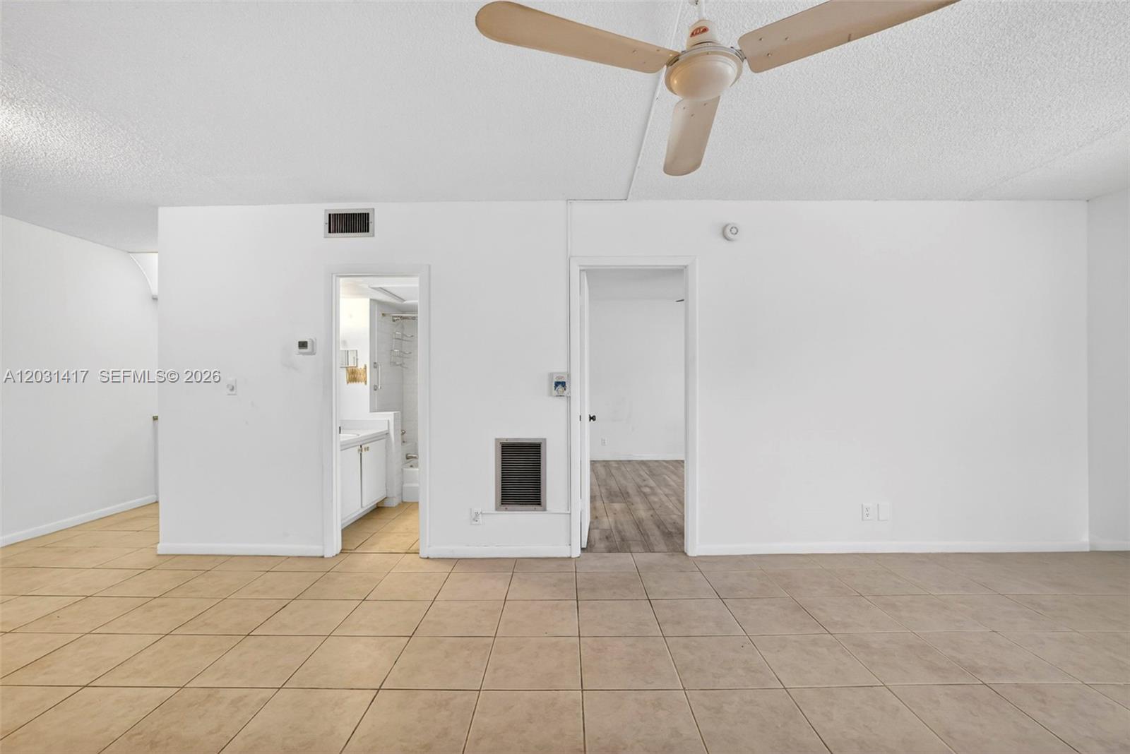 OAKLAND GROVE VILLAGE CON - Residential