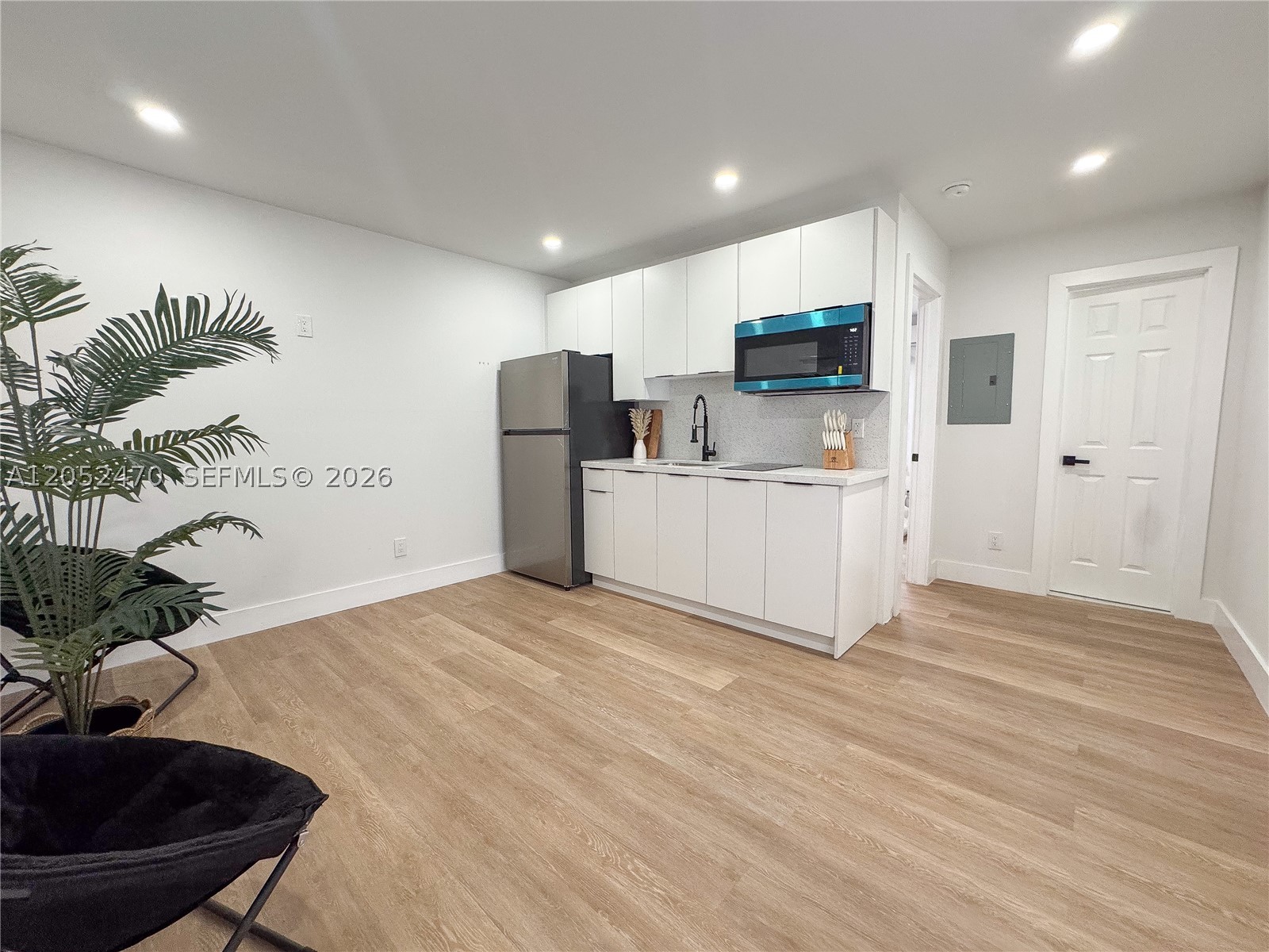 GLENWOOD HEIGHTS ADDN - Residential Income