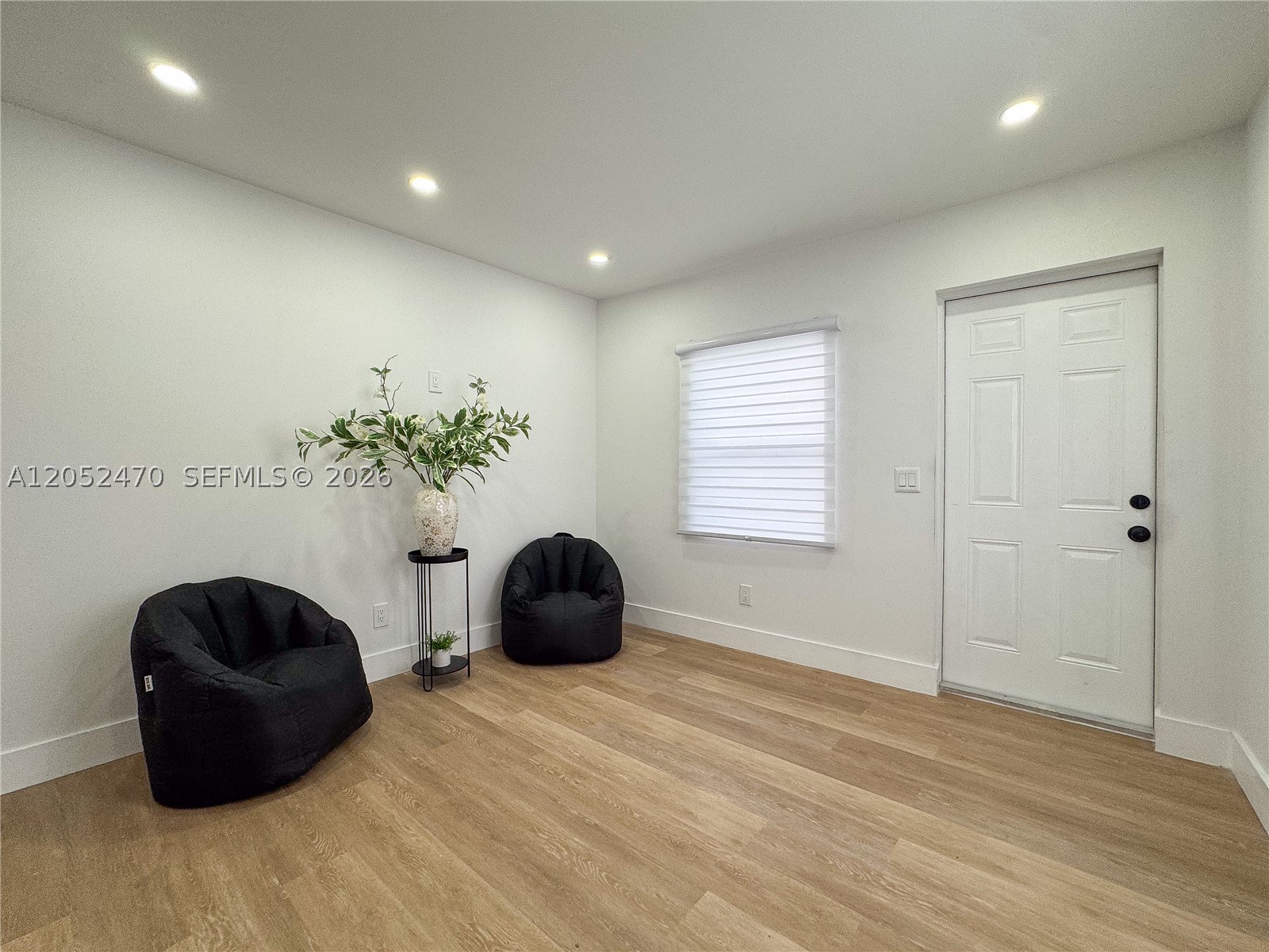 GLENWOOD HEIGHTS ADDN - Residential Income