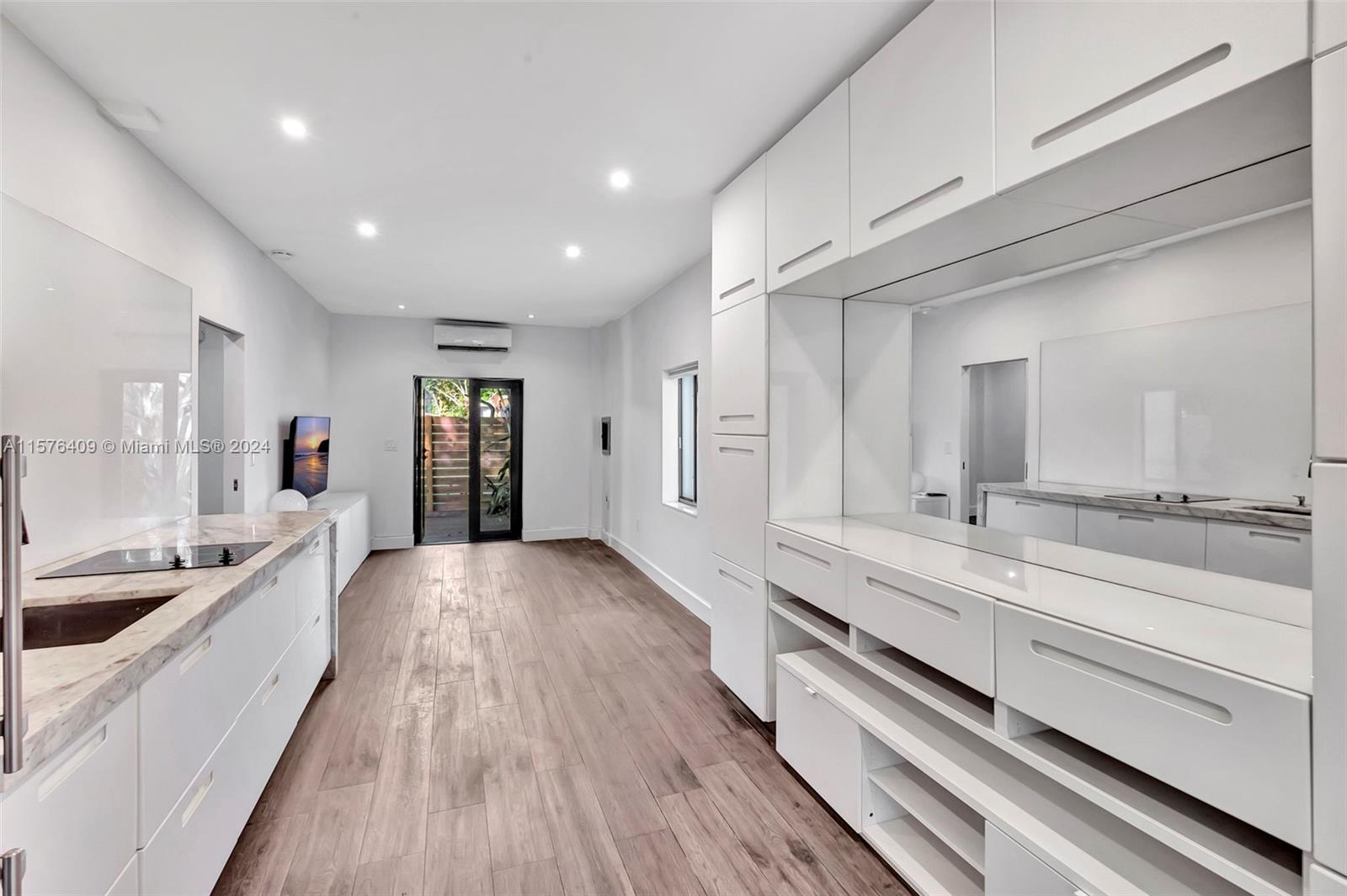FULFORD BY THE SEA - Residential