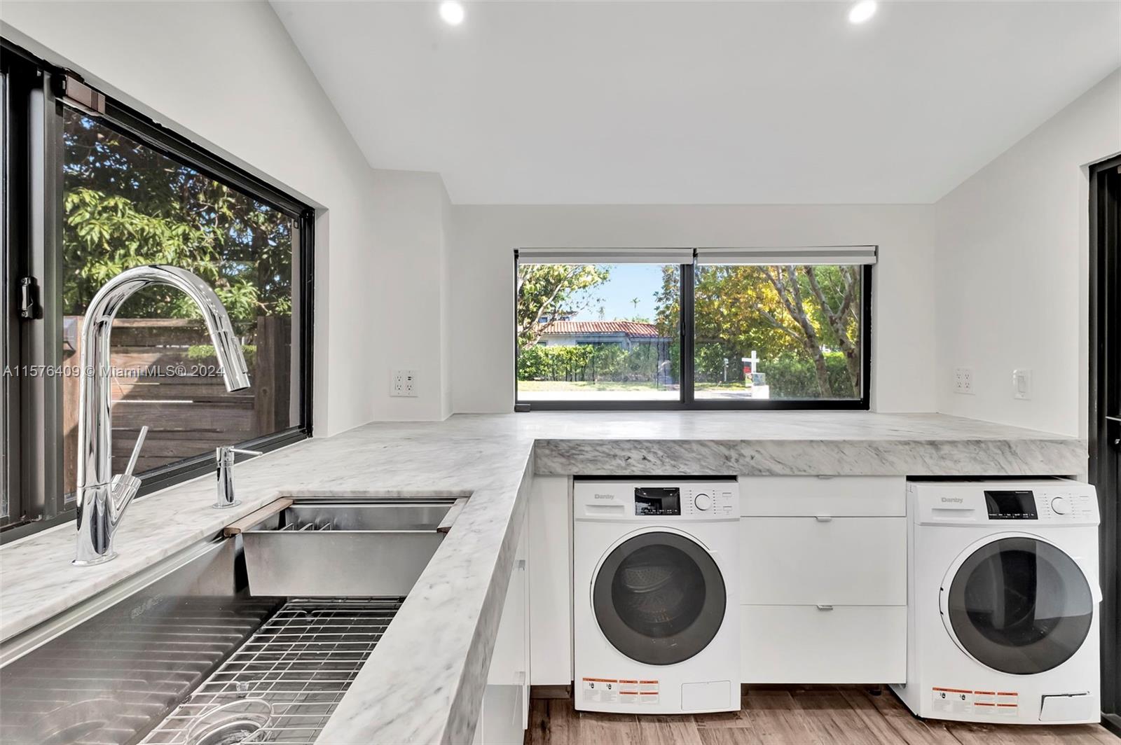 FULFORD BY THE SEA - Residential
