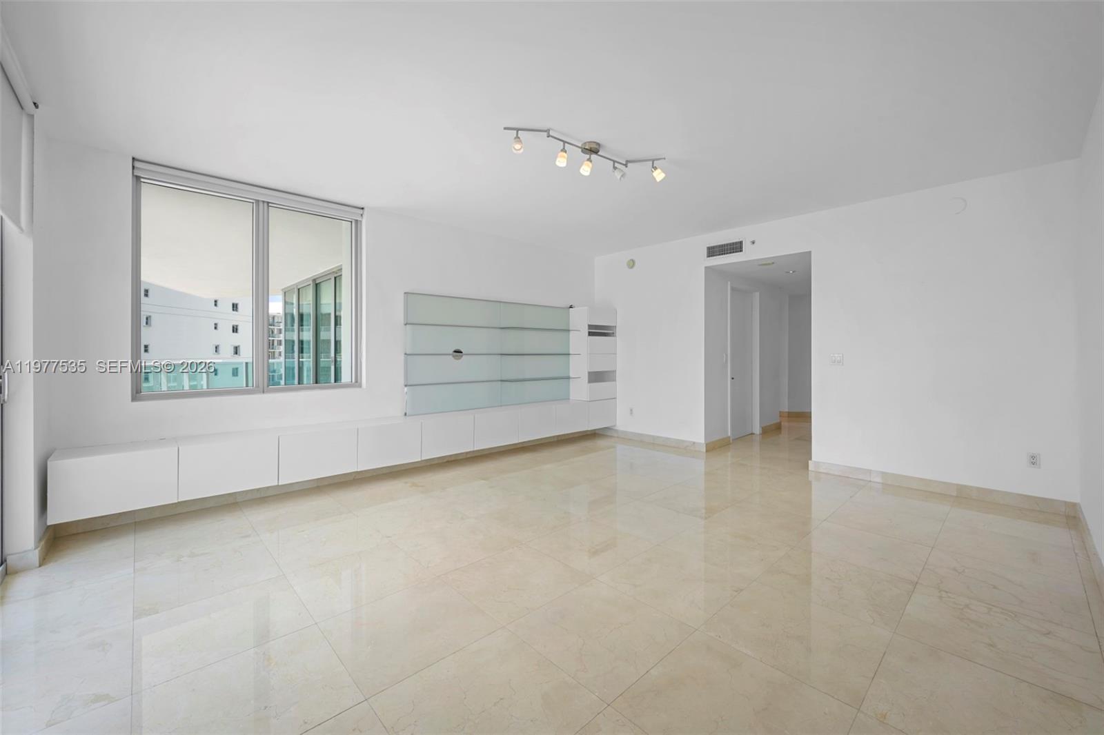 JADE RESIDENCES AT BRICKE - Residential