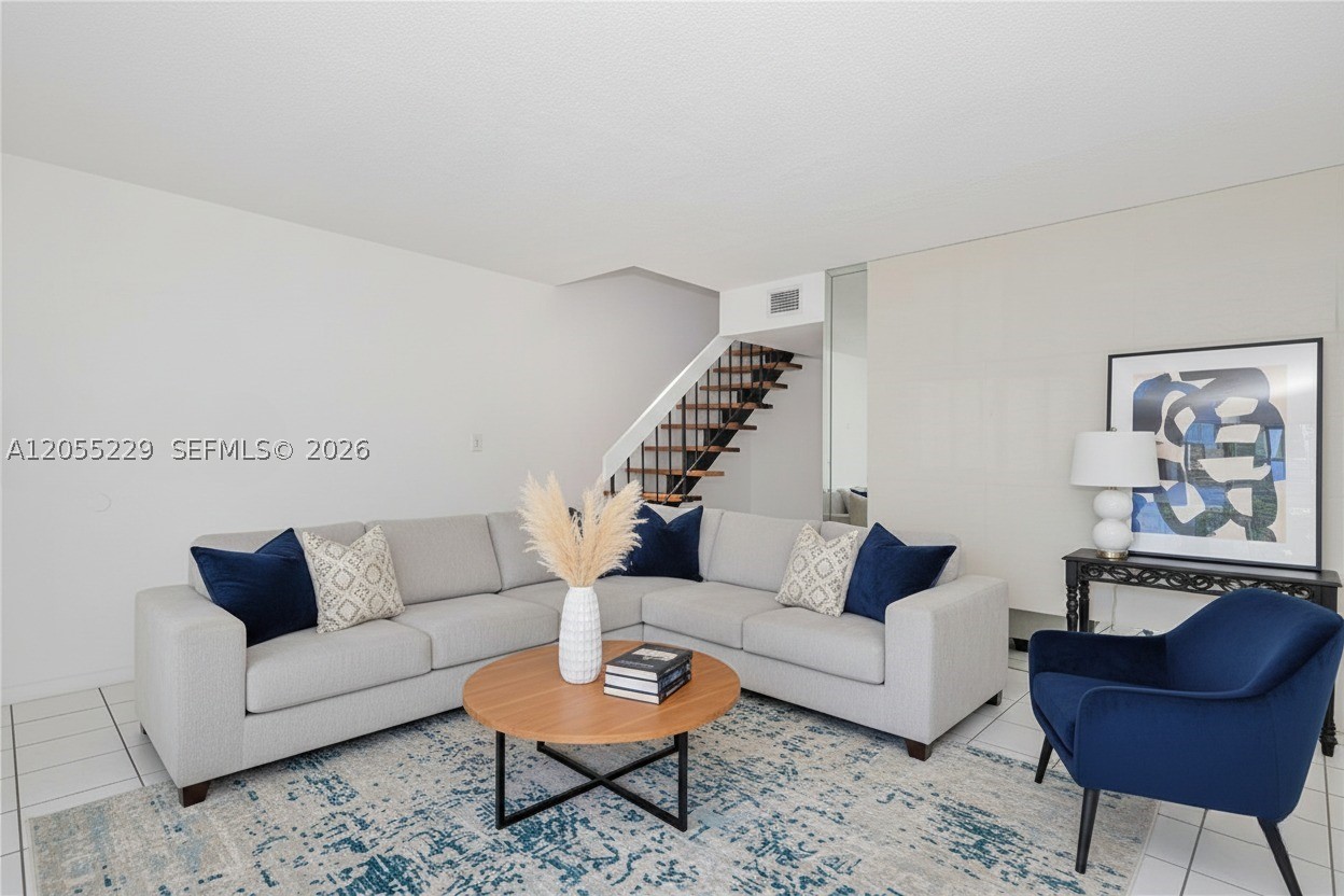 SEVILLA TERRACES CONDO PH - Residential