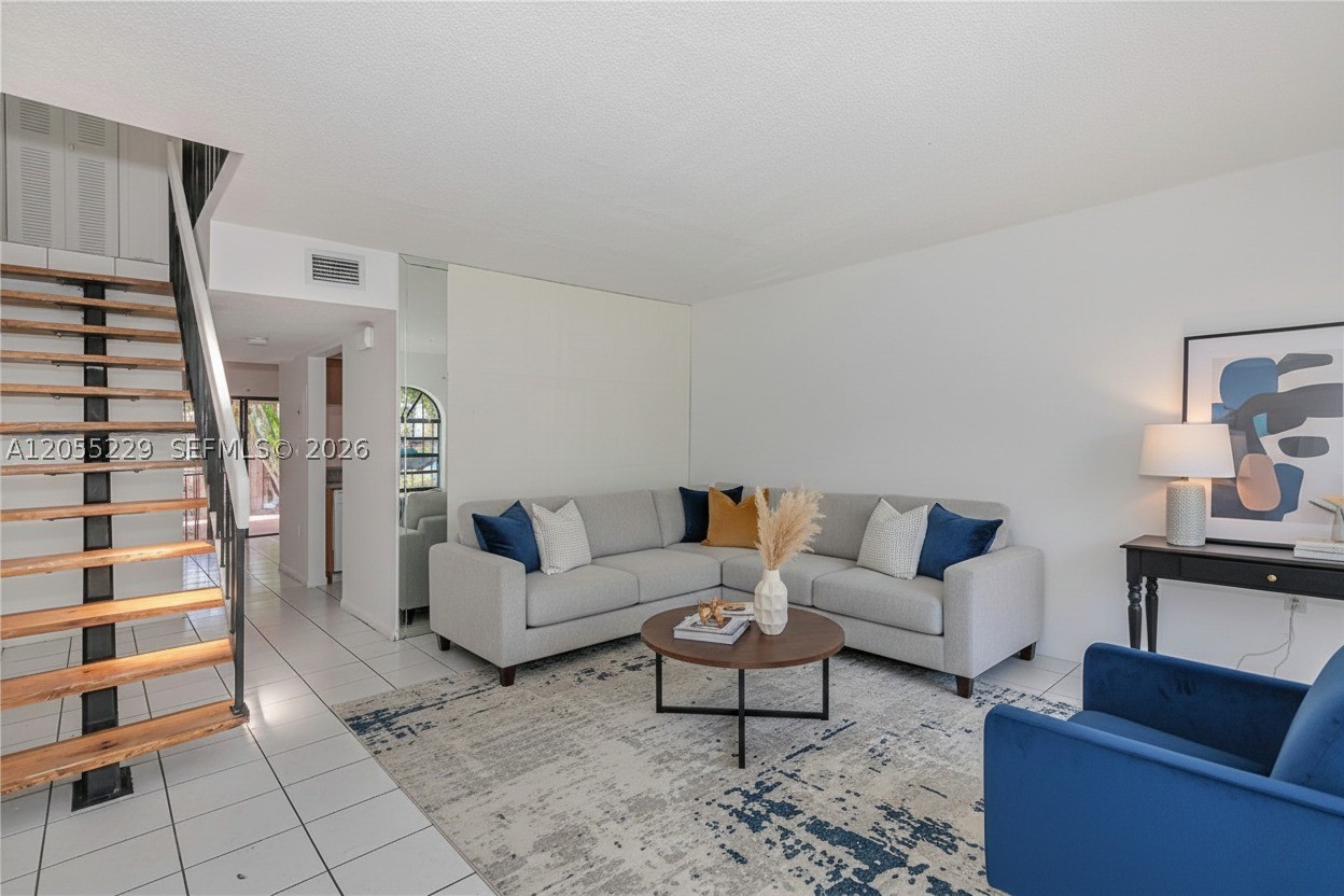 SEVILLA TERRACES CONDO PH - Residential