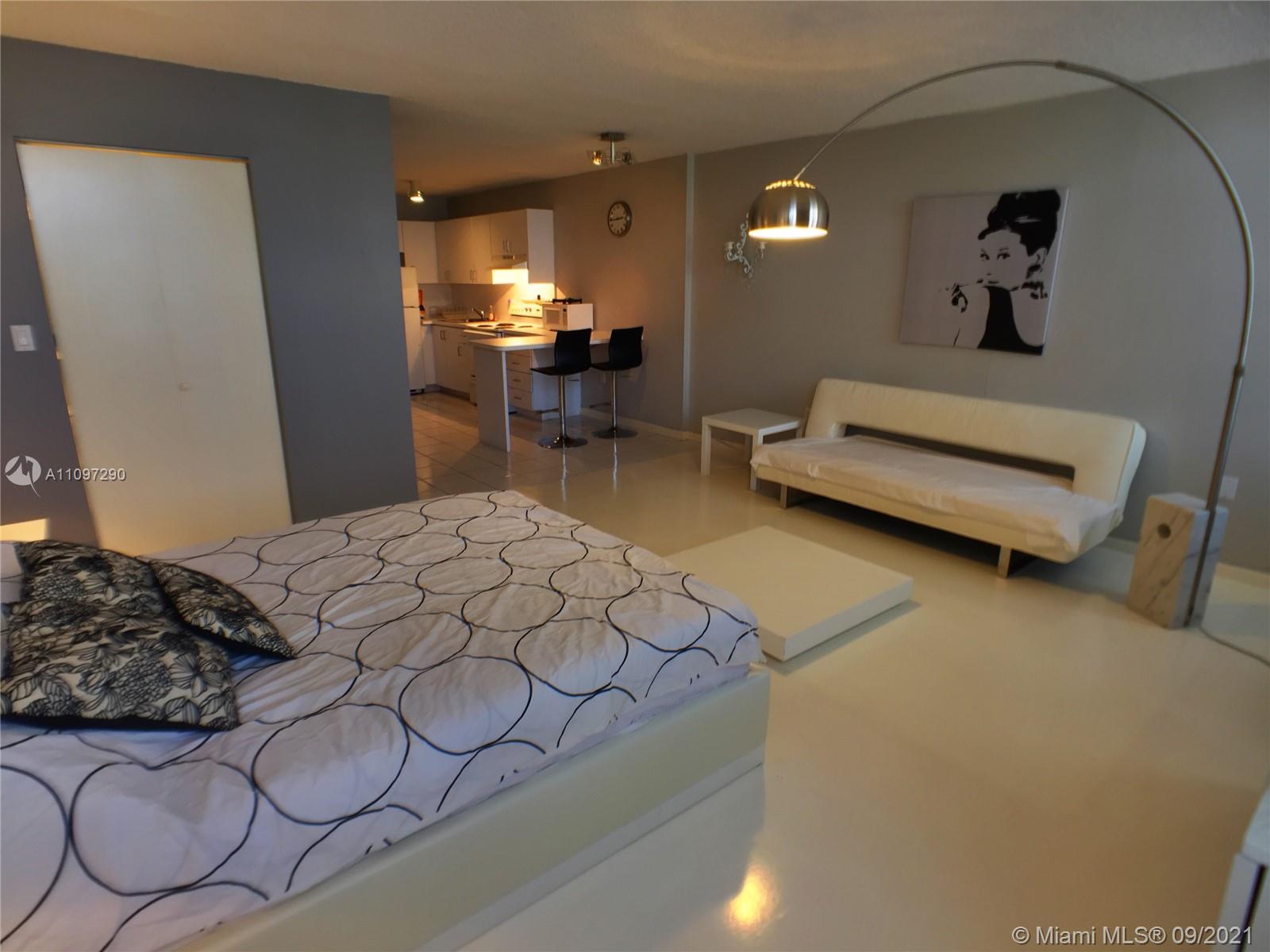 HAMPTON ON WASHINGTON AV - Residential Lease