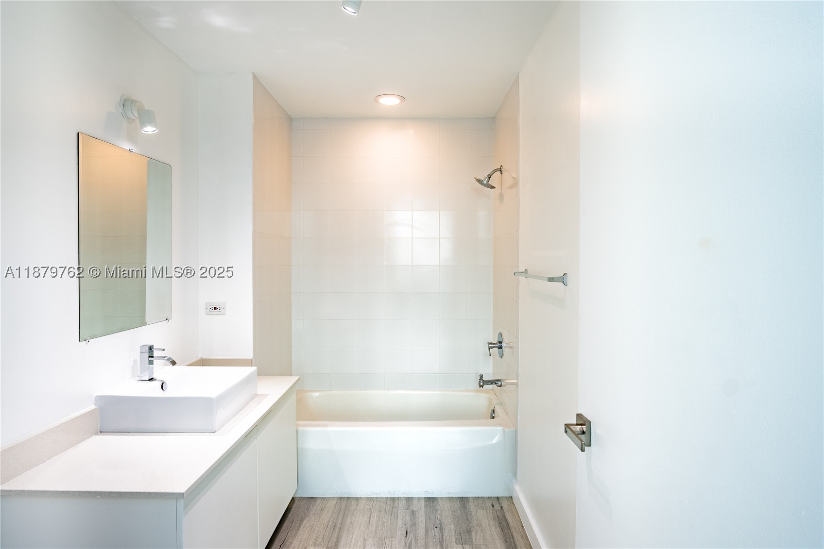FOUR MIDTOWN MIAMI CONDO - Residential
