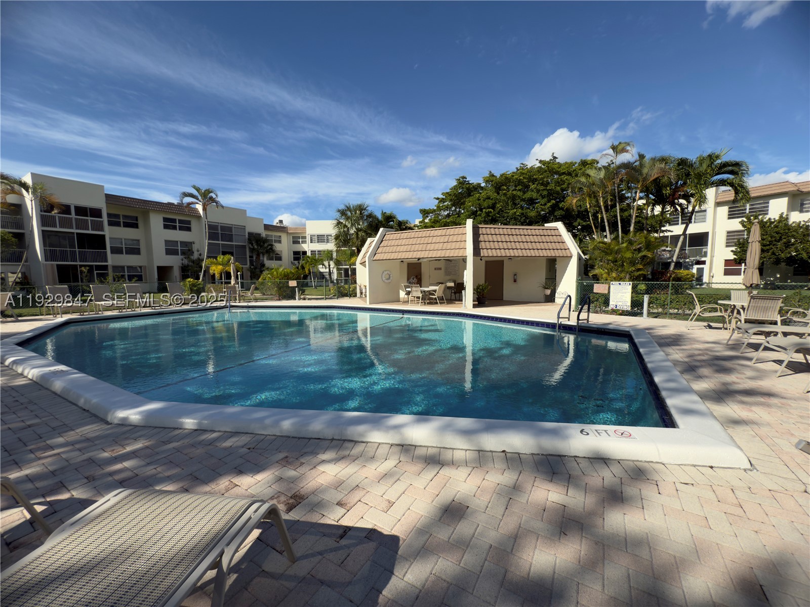ROYAL PARK GARDENS III-H - Residential