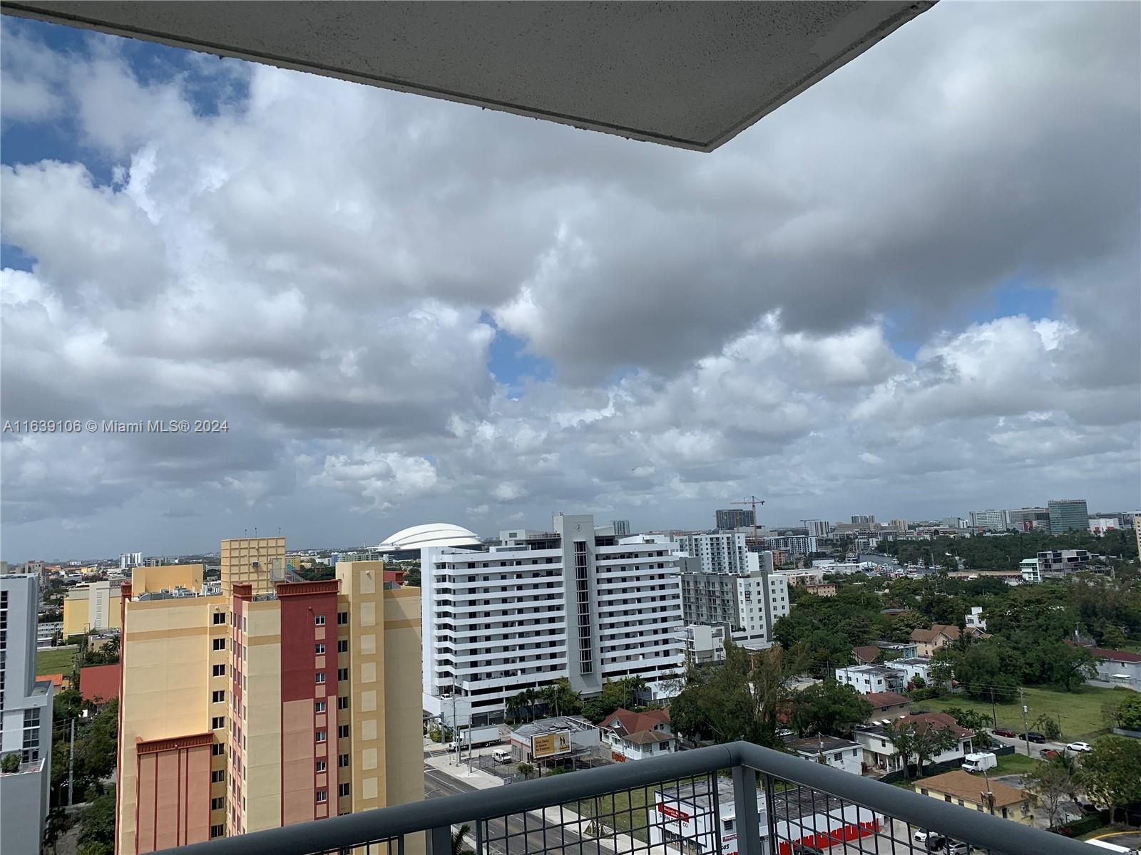 NEO CONDO - Residential