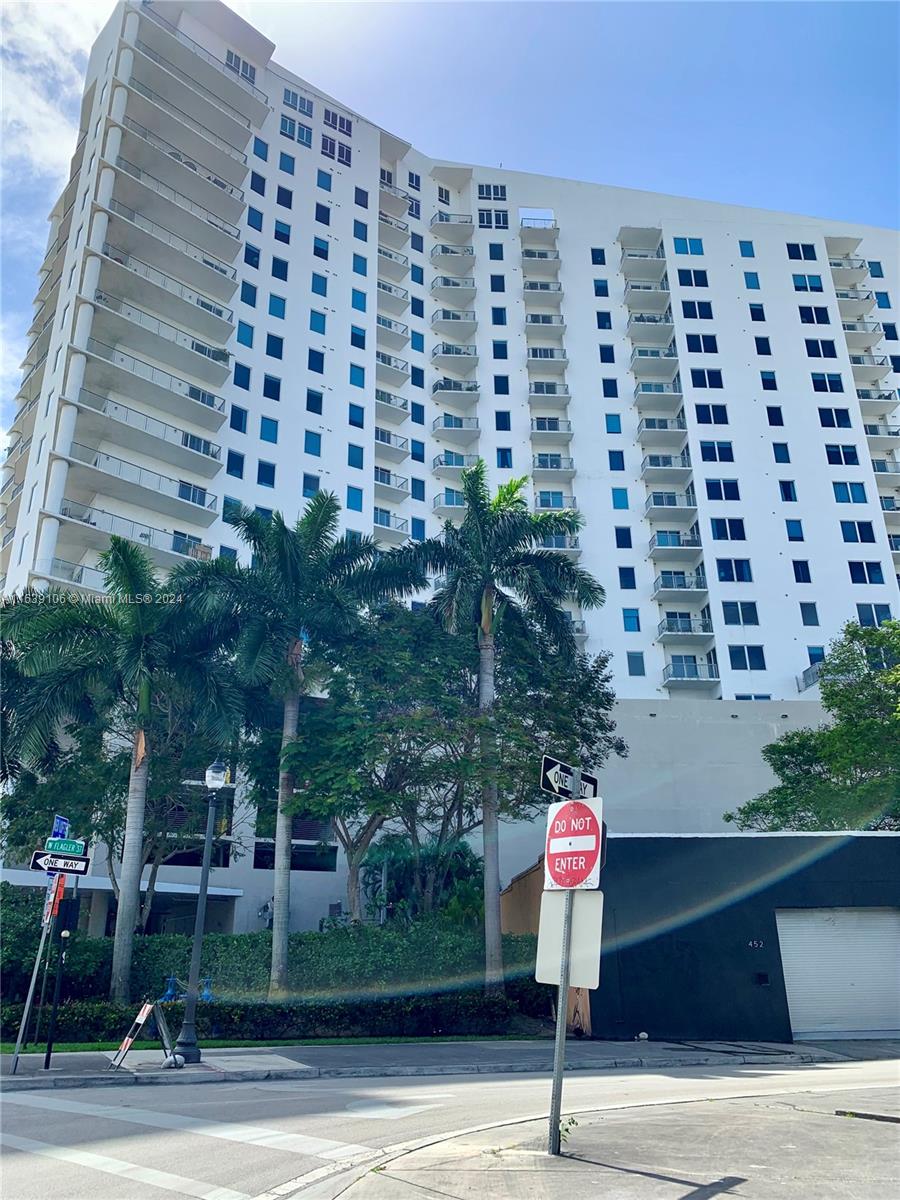 NEO CONDO - Residential