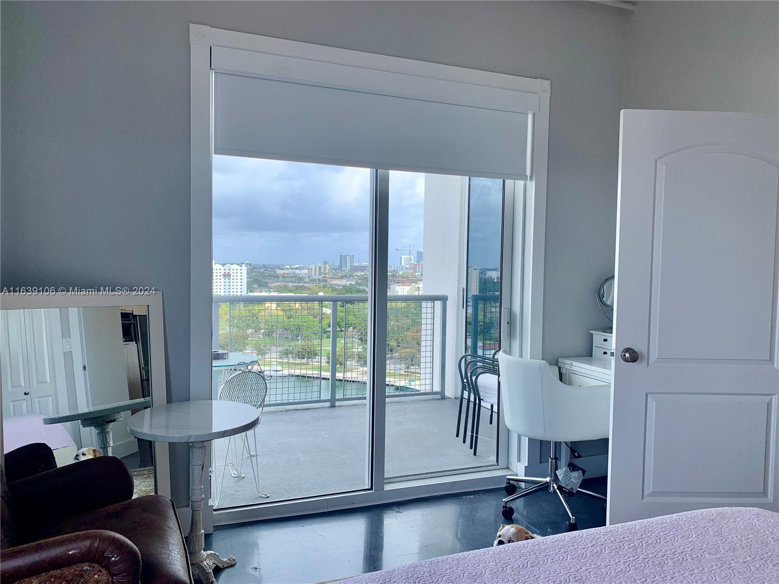 NEO CONDO - Residential