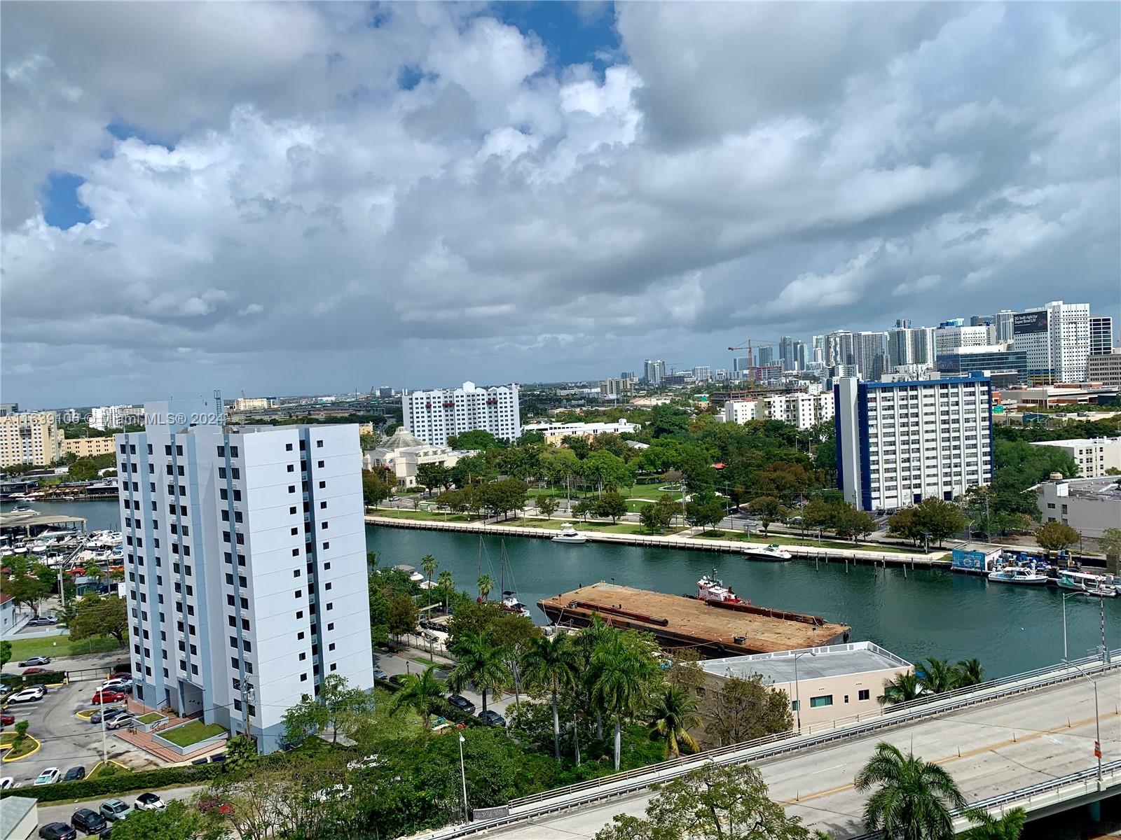 NEO CONDO - Residential