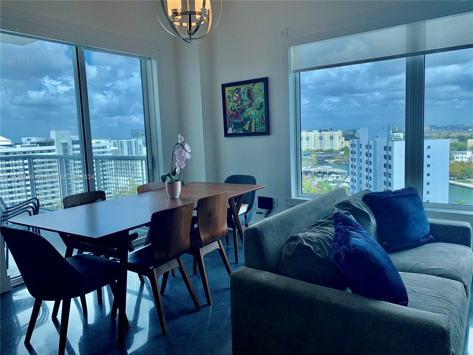 NEO CONDO - Residential